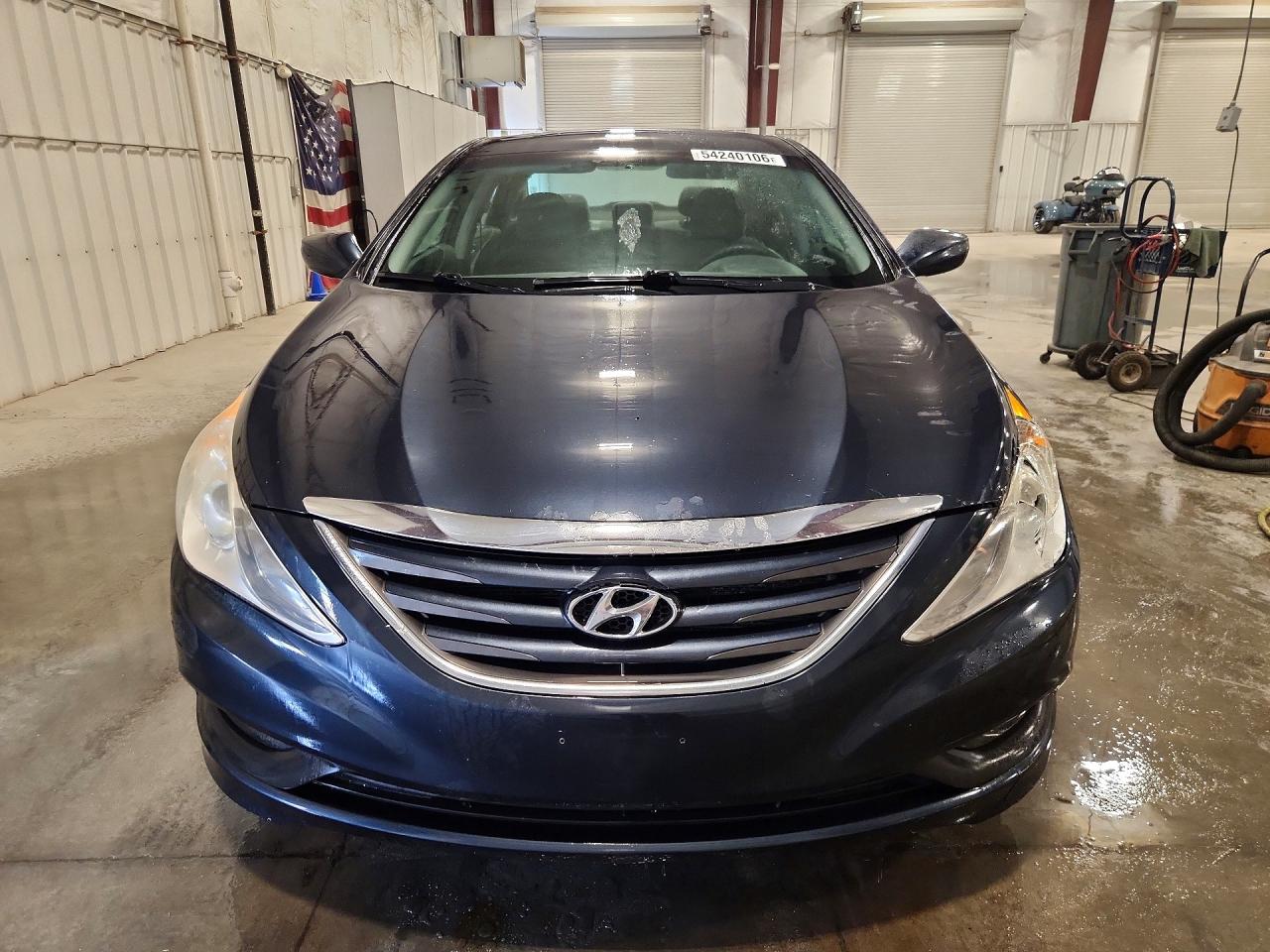2014 Hyundai Sonata Gls Blue vin: 5NPEB4AC5EH827177