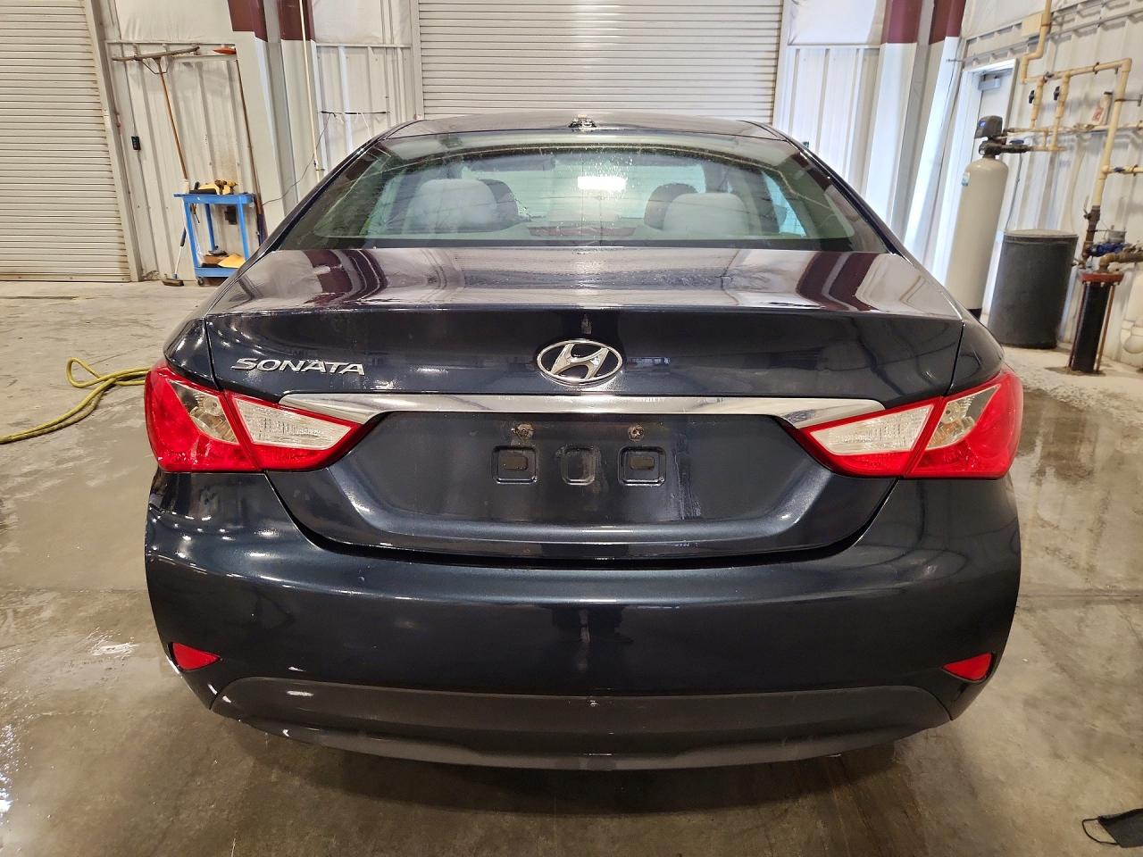 2014 Hyundai Sonata Gls Blue vin: 5NPEB4AC5EH827177