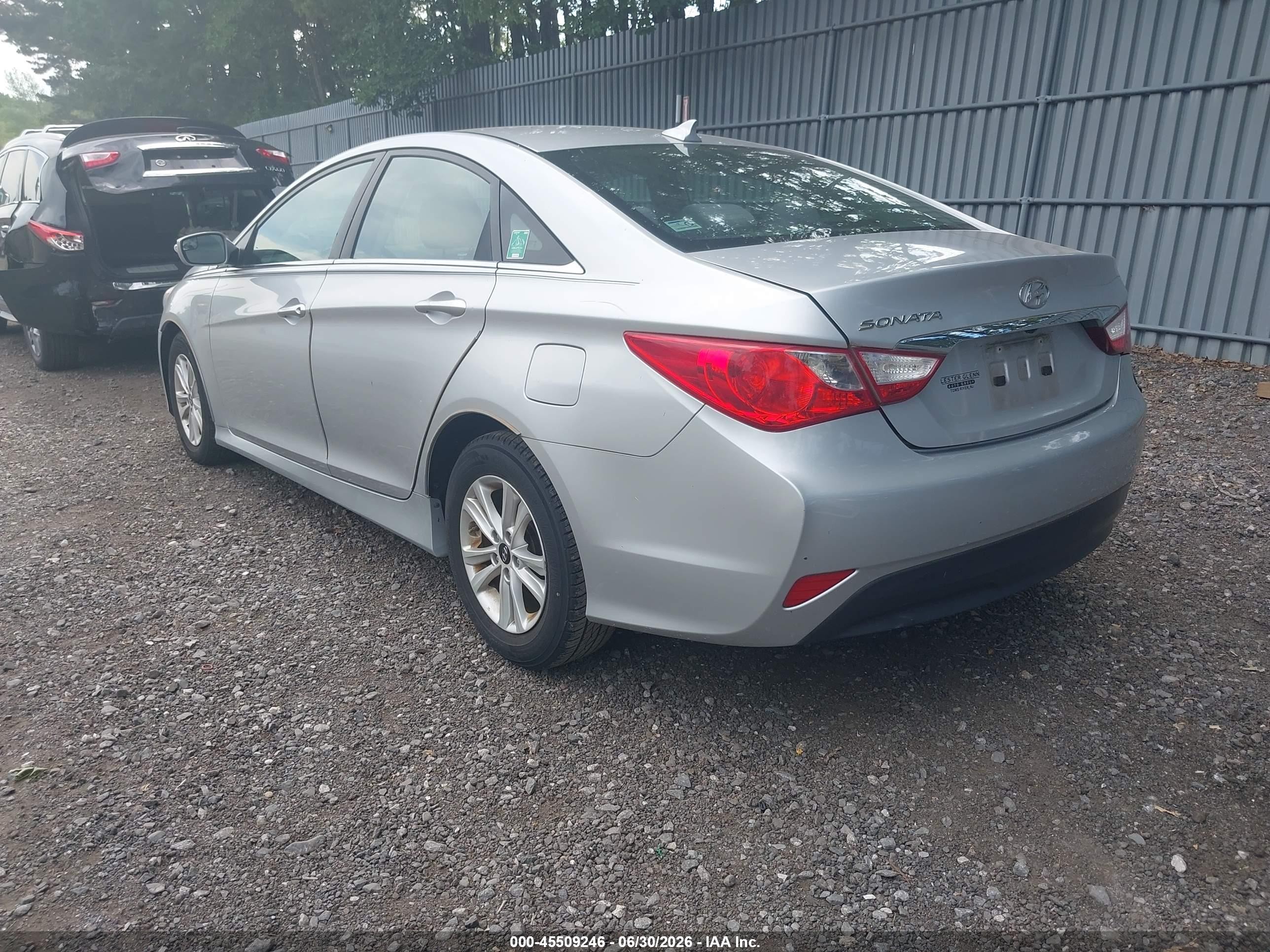 2014 Hyundai Sonata Gls Silver vin: 5NPEB4AC5EH832427
