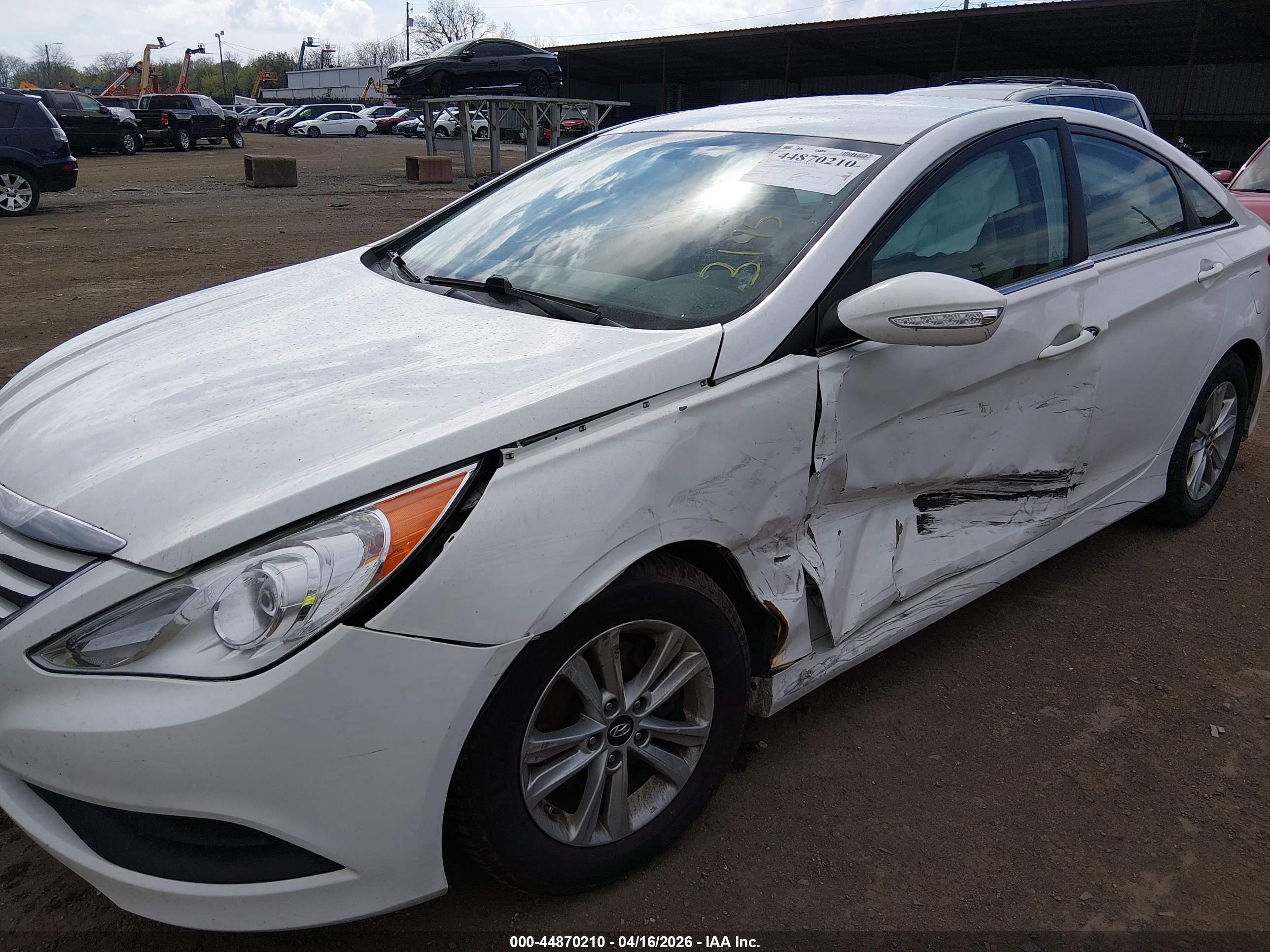 2014 Hyundai Sonata Gls White vin: 5NPEB4AC5EH853195