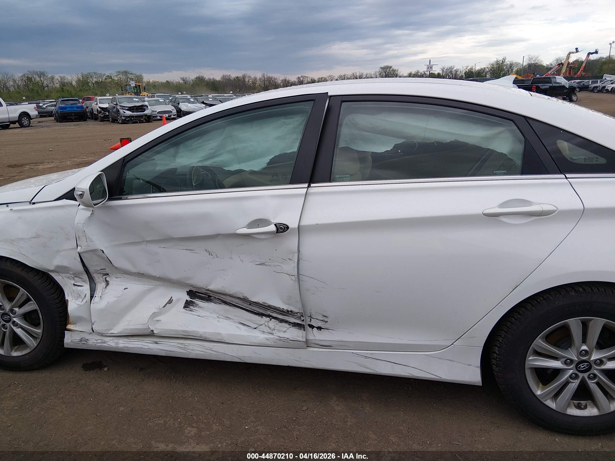 2014 Hyundai Sonata Gls White vin: 5NPEB4AC5EH853195