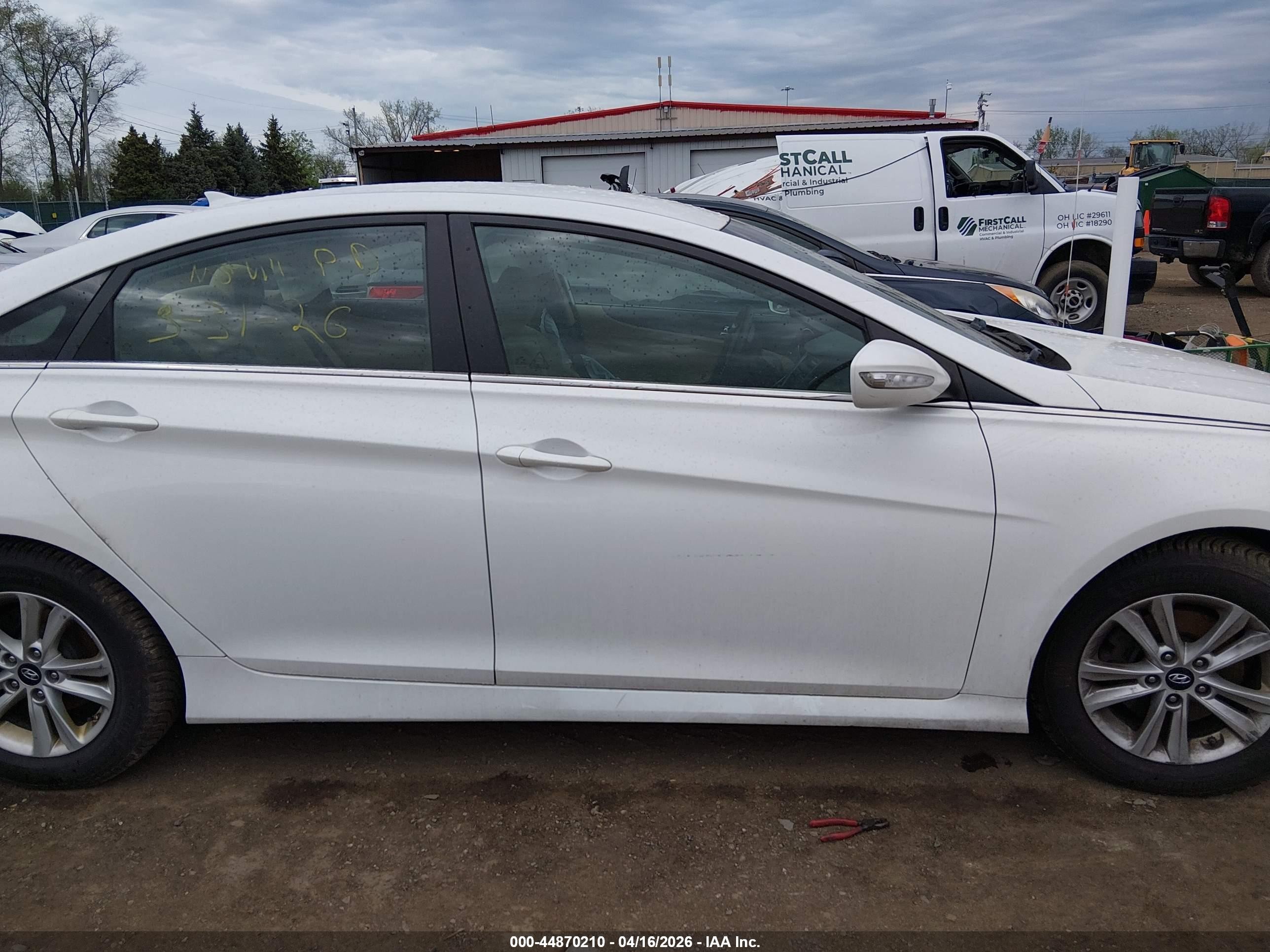 2014 Hyundai Sonata Gls White vin: 5NPEB4AC5EH853195