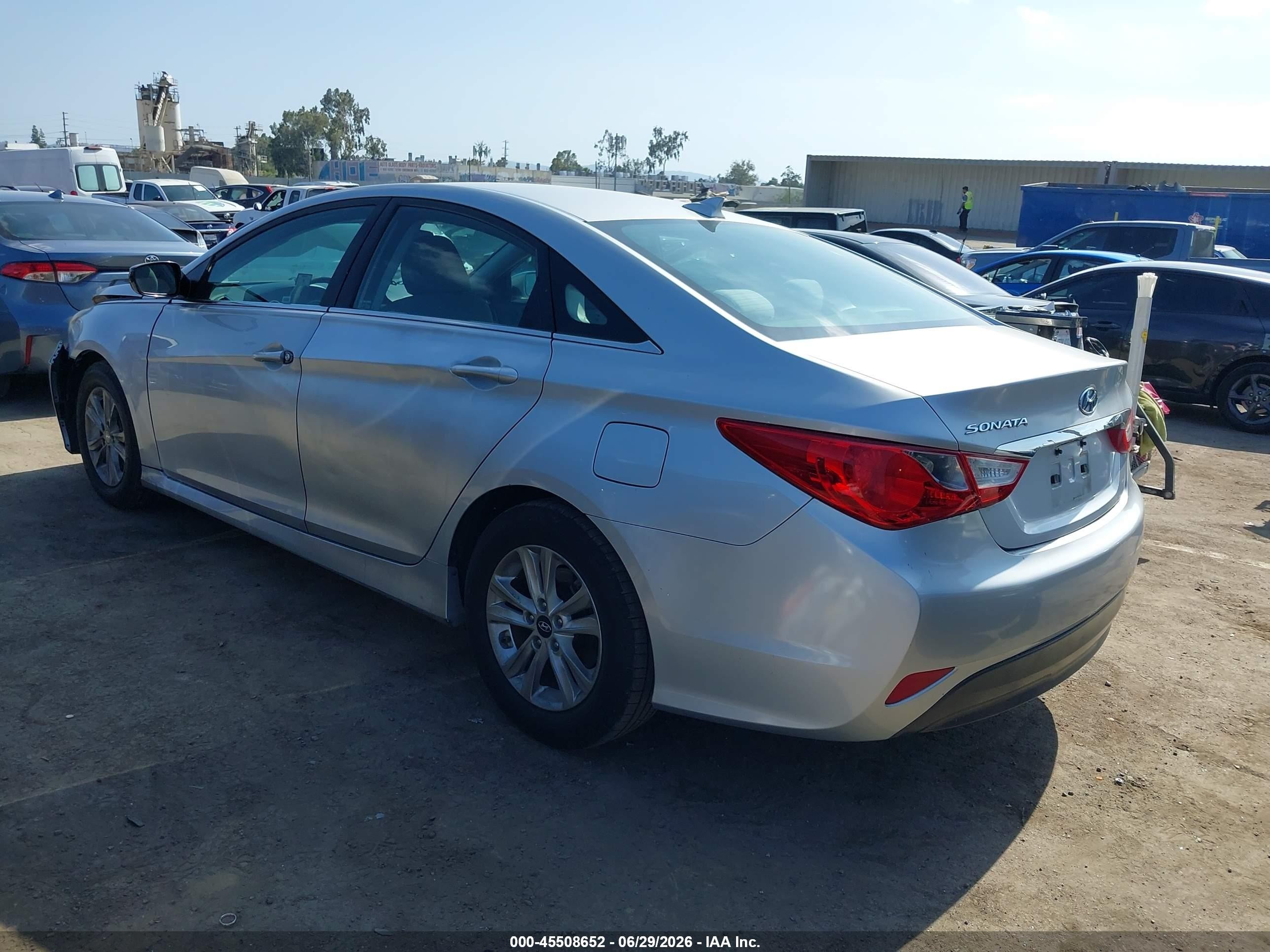 2014 Hyundai Sonata Gls Серебряный vin: 5NPEB4AC5EH870496