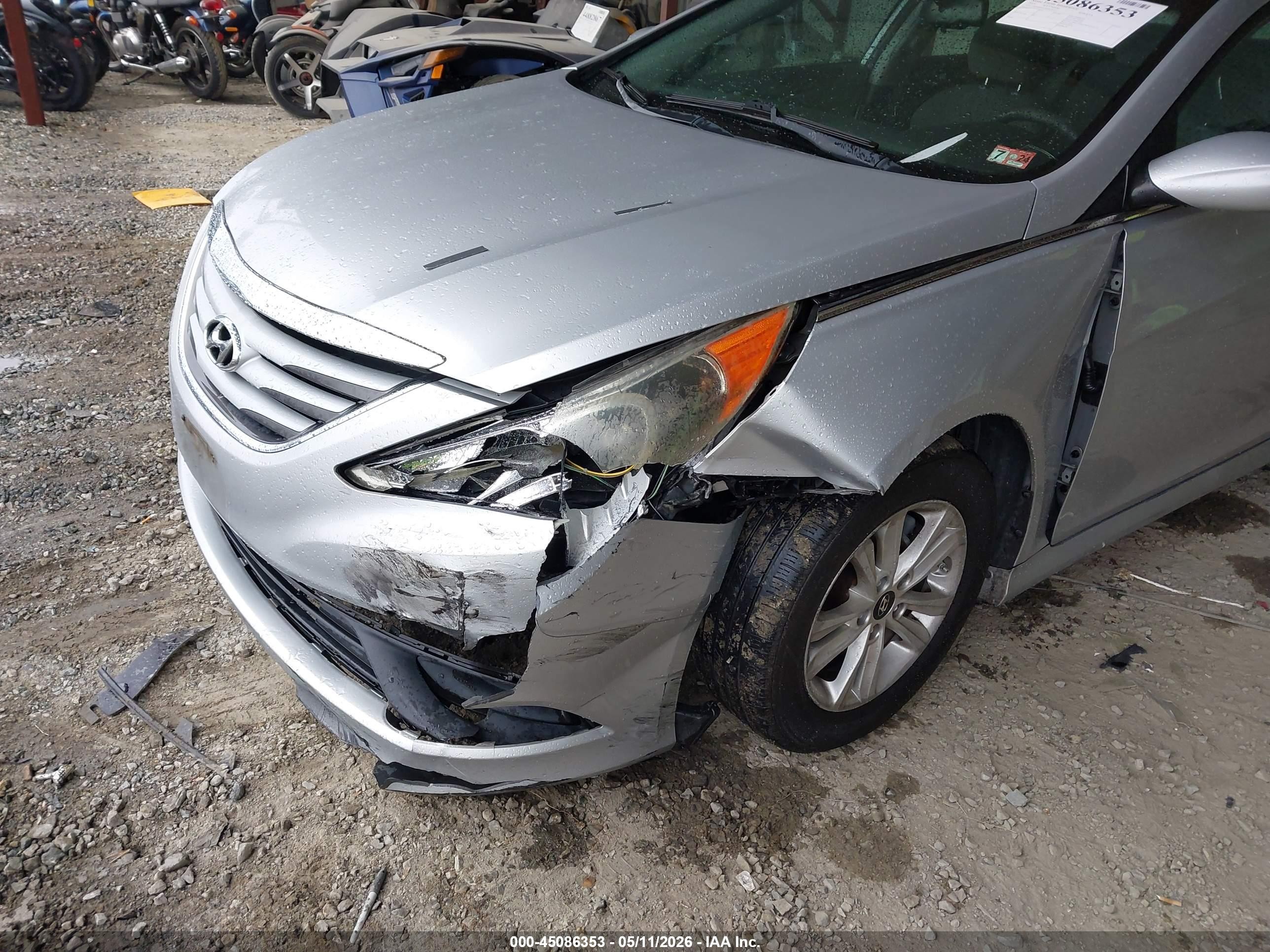 2014 Hyundai Sonata Gls Silver vin: 5NPEB4AC5EH879523