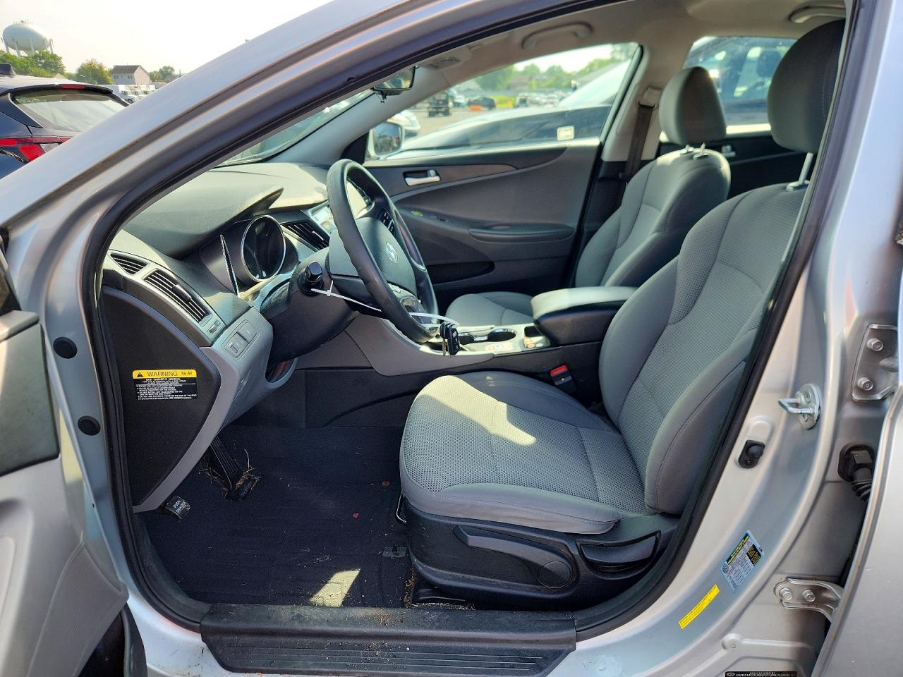 2014 Hyundai Sonata Gls Silver vin: 5NPEB4AC5EH895365