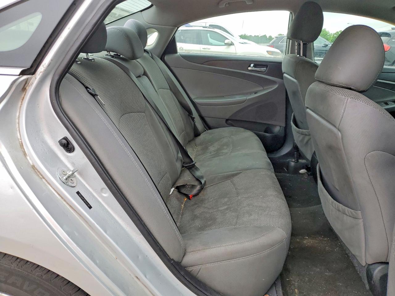2014 Hyundai Sonata Gls Silver vin: 5NPEB4AC5EH920359