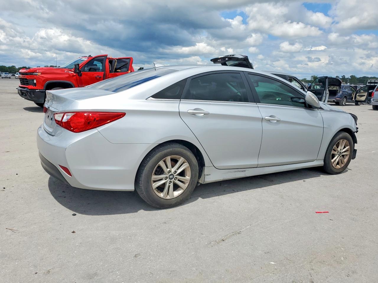 2014 Hyundai Sonata Gls Silver vin: 5NPEB4AC5EH922838