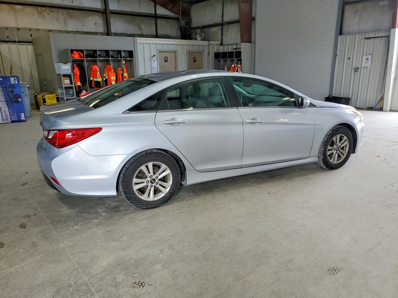 2014 Hyundai Sonata Gls Серебряный vin: 5NPEB4AC5EH935038