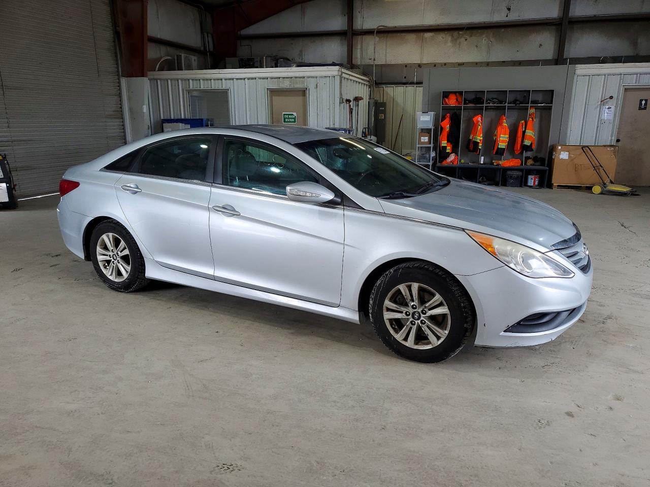 2014 Hyundai Sonata Gls Серебряный vin: 5NPEB4AC5EH935038