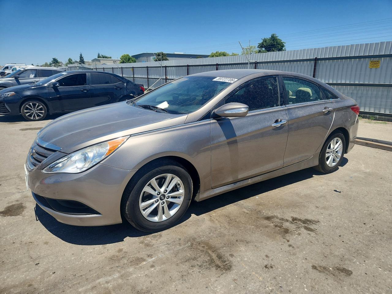 2014 Hyundai Sonata Gls Золотой vin: 5NPEB4AC5EH947626