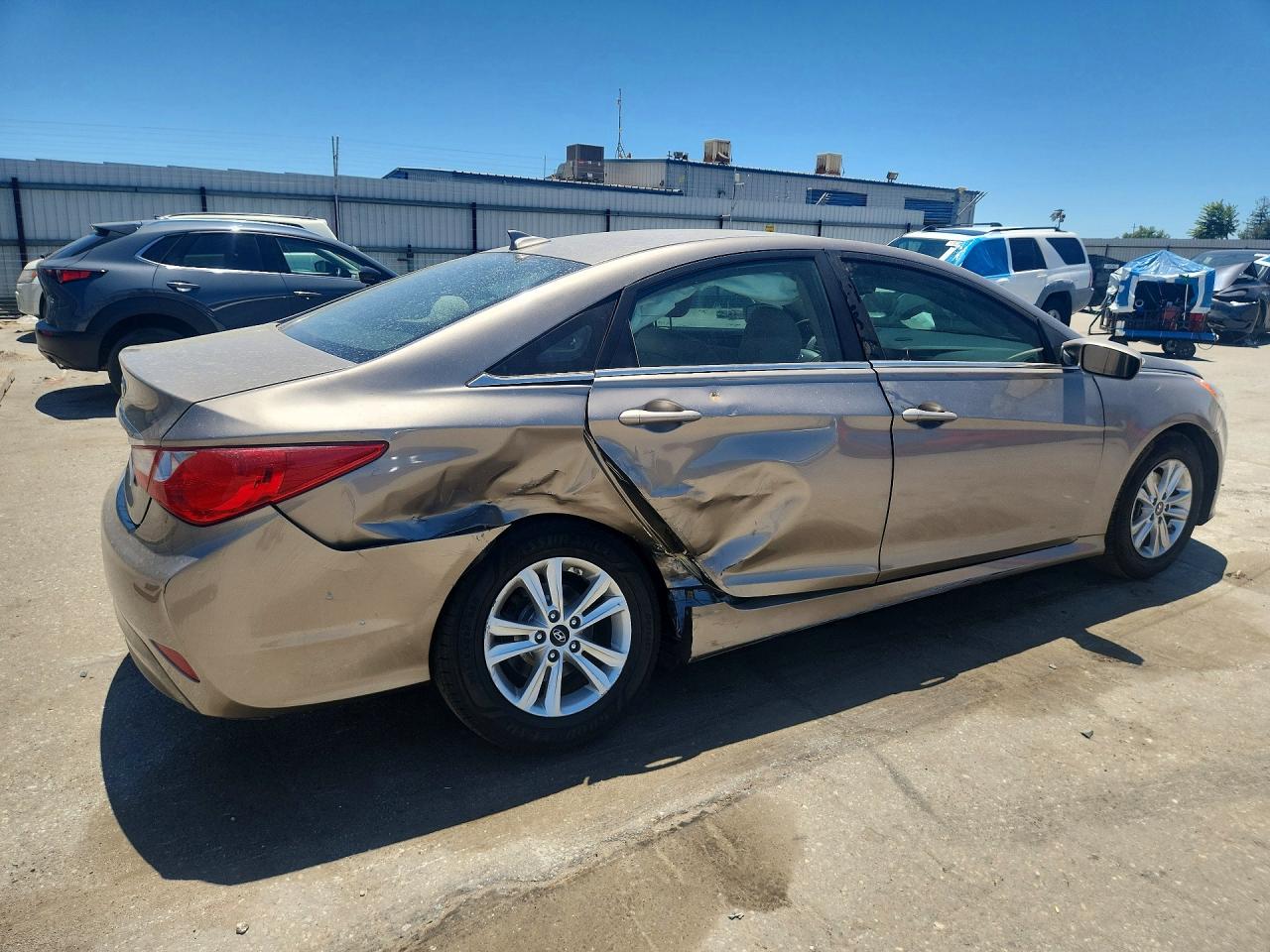 2014 Hyundai Sonata Gls Золотой vin: 5NPEB4AC5EH947626
