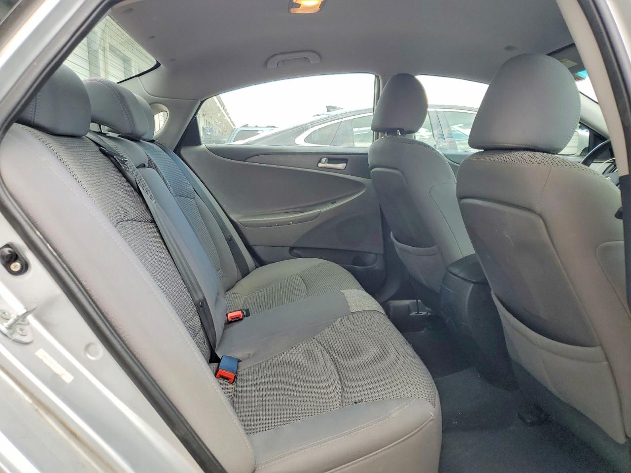 2011 Hyundai Sonata Gls Silver vin: 5NPEB4AC6BH025605