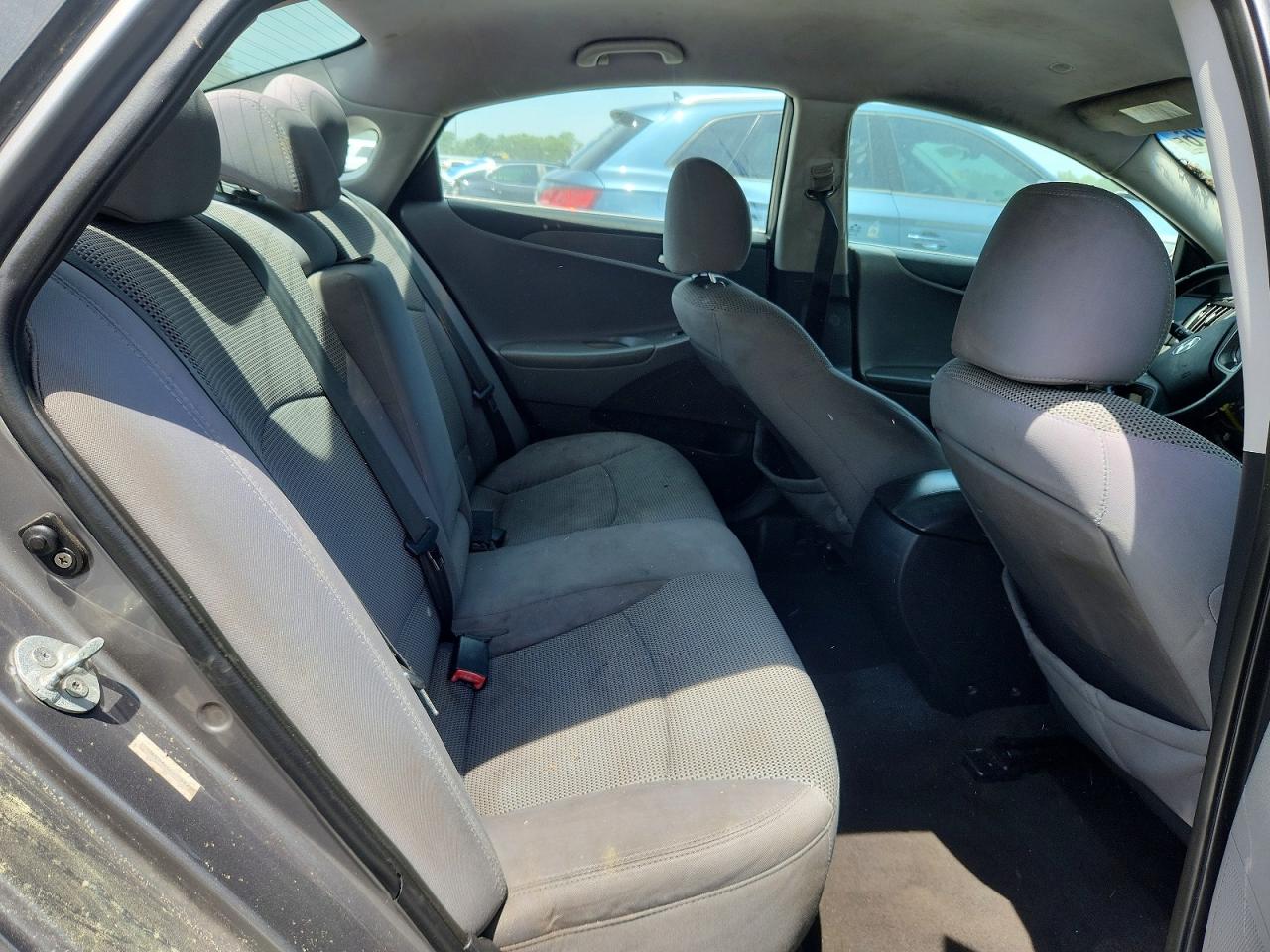 2011 Hyundai Sonata Gls Silver vin: 5NPEB4AC6BH066235
