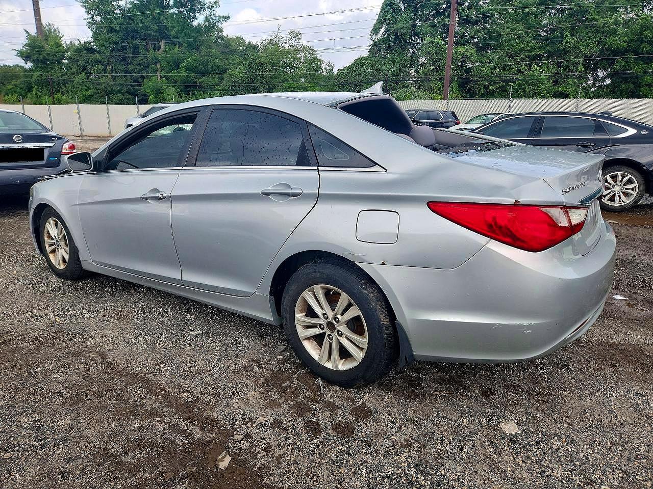 2011 Hyundai Sonata Gls Silver vin: 5NPEB4AC6BH118219