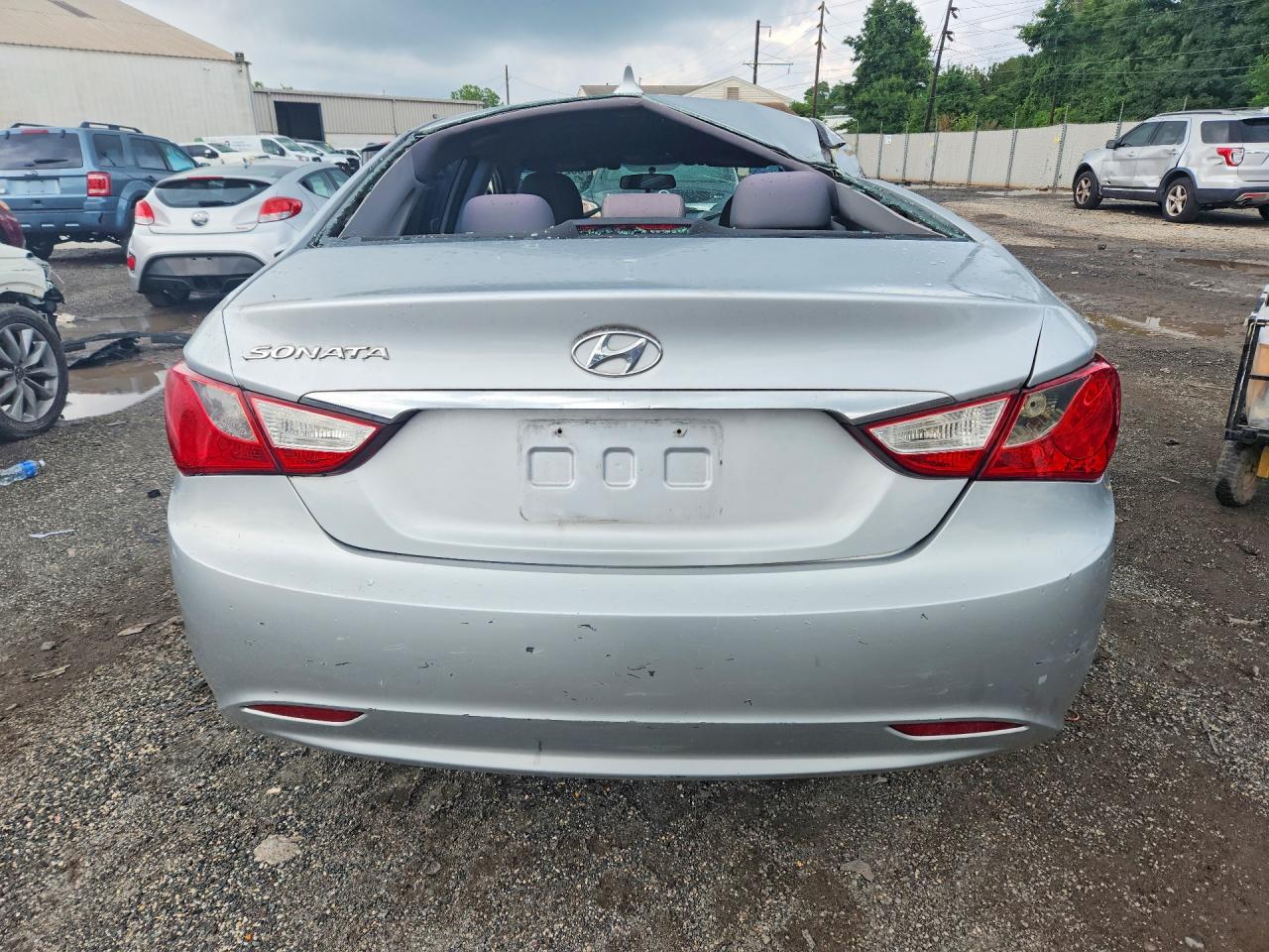 2011 Hyundai Sonata Gls Silver vin: 5NPEB4AC6BH118219
