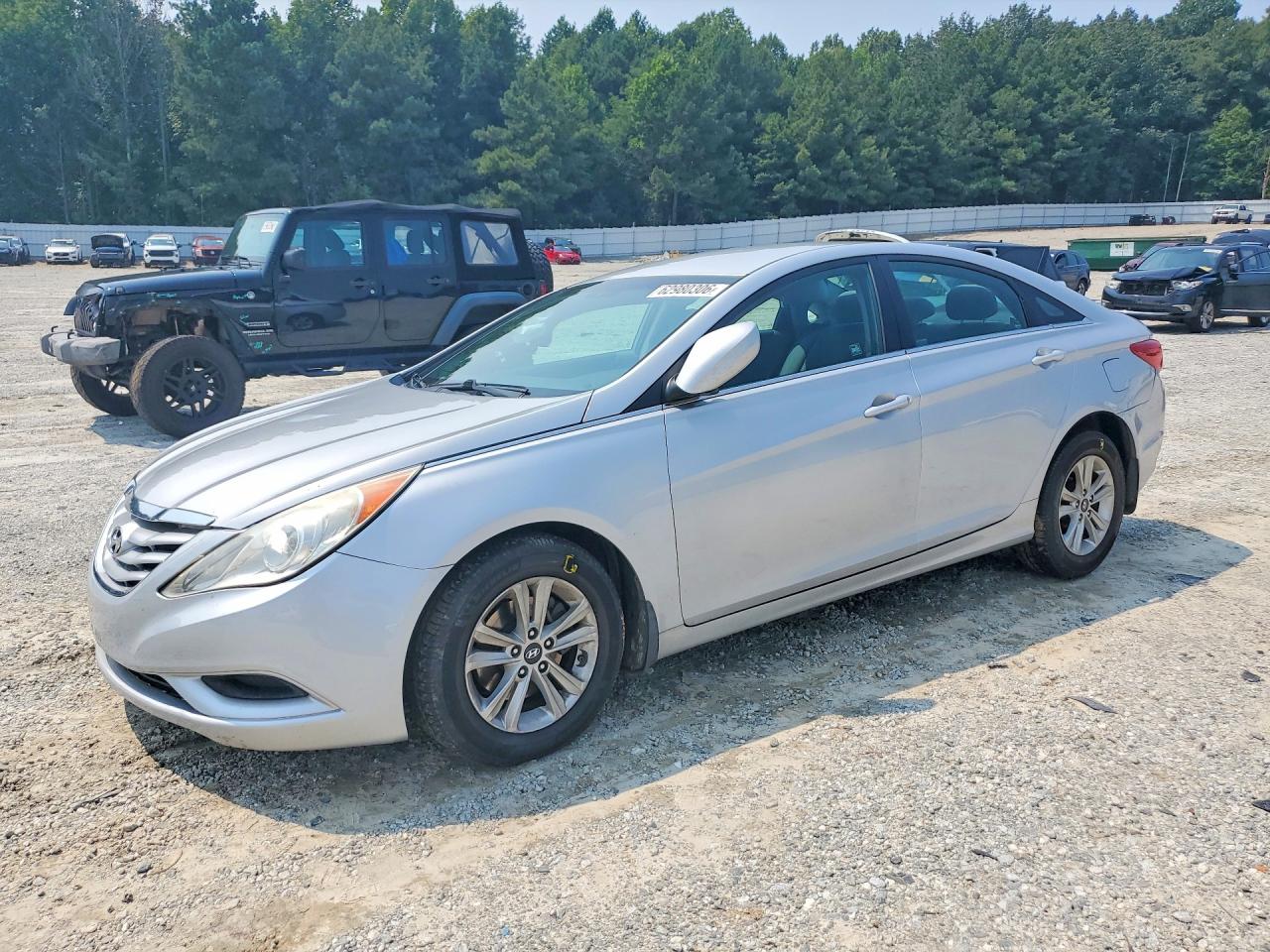 2011 Hyundai Sonata Gls Silver vin: 5NPEB4AC6BH163192