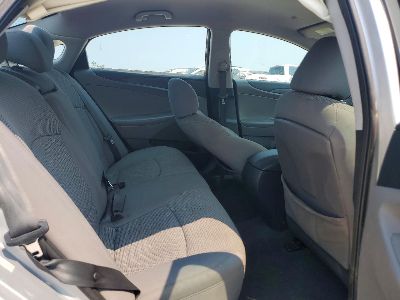 2011 Hyundai Sonata Gls Silver vin: 5NPEB4AC6BH163192
