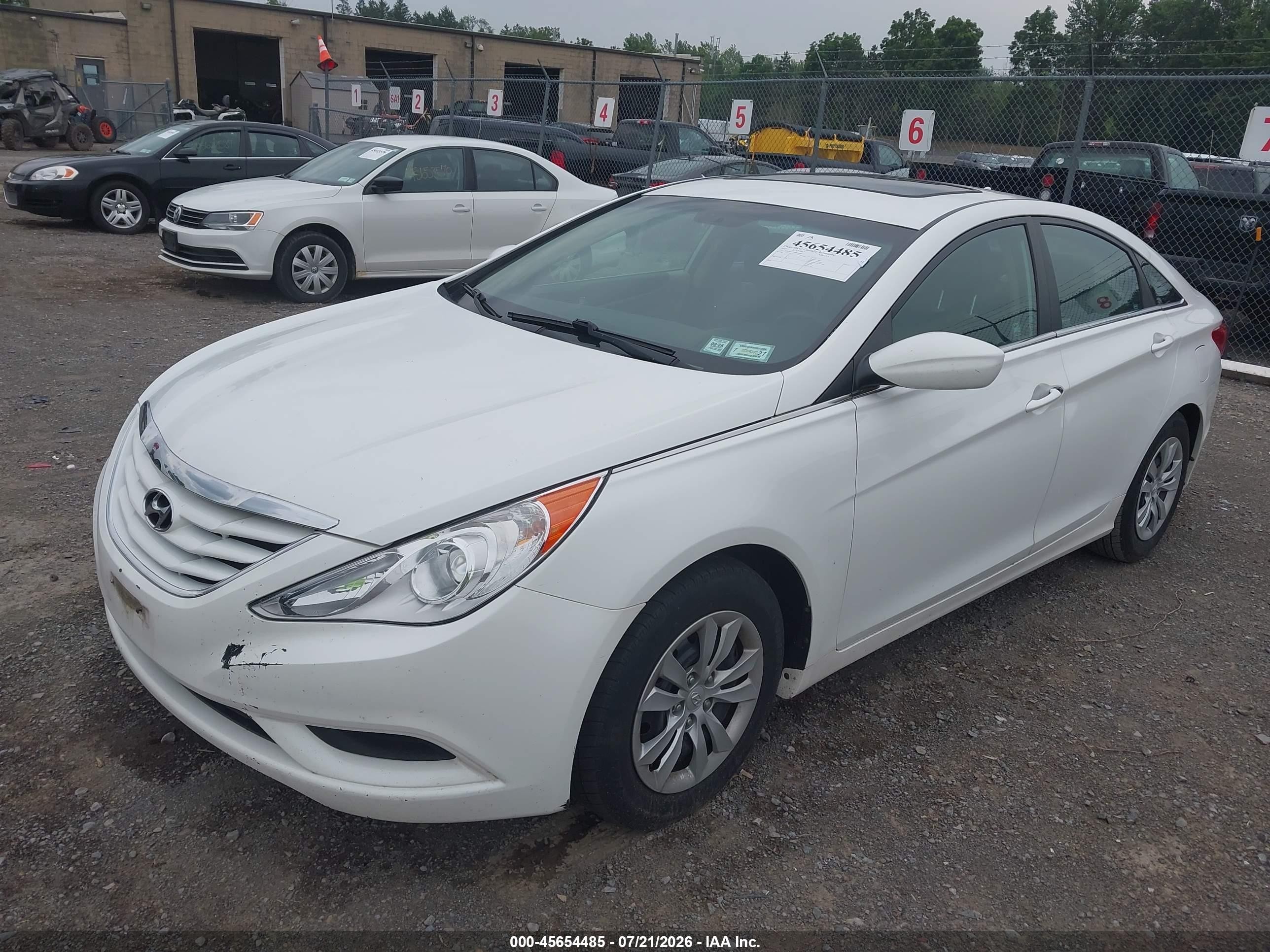 2011 Hyundai Sonata Gls White vin: 5NPEB4AC6BH198881