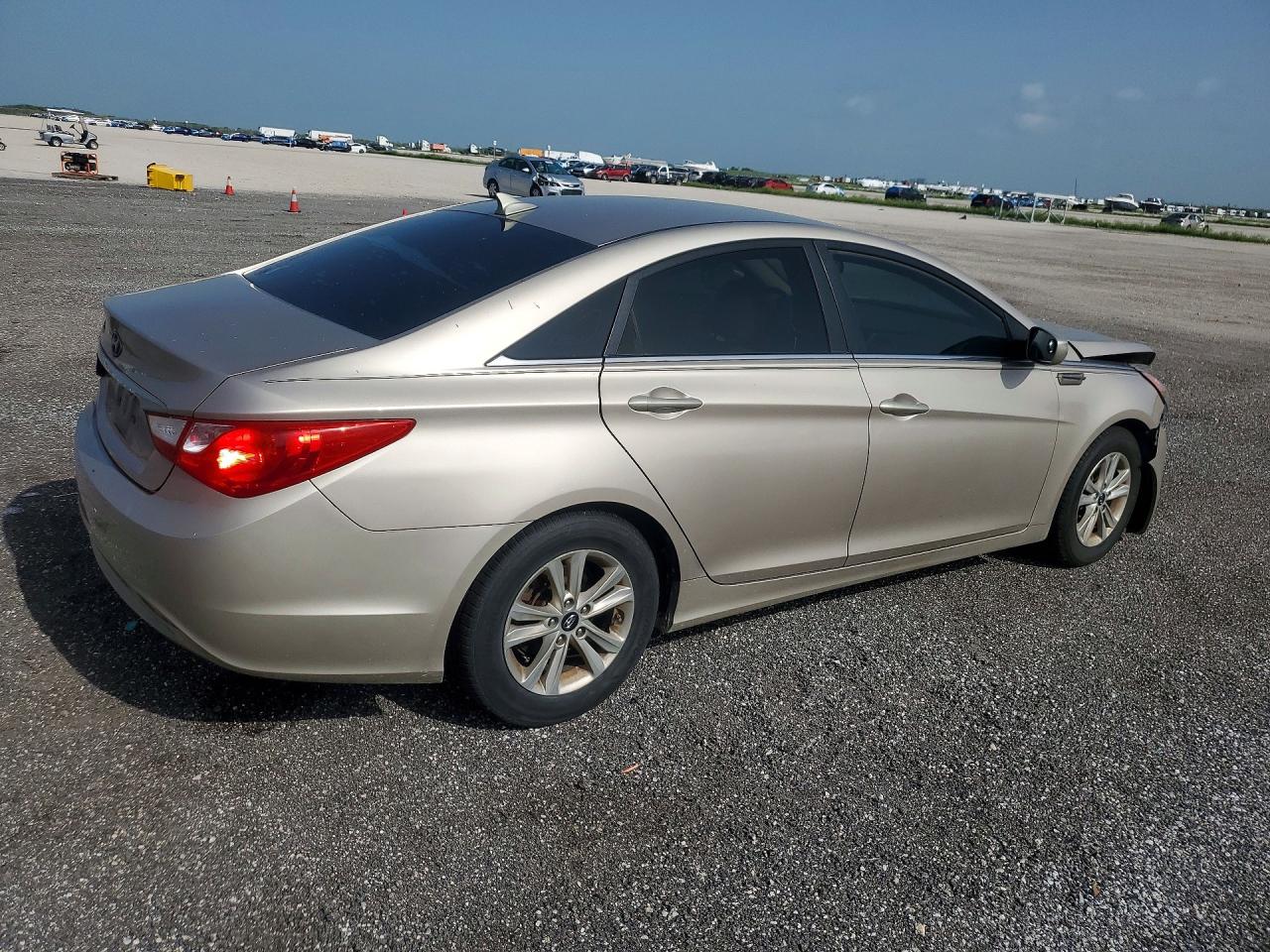 2011 Hyundai Sonata Gls Tan vin: 5NPEB4AC6BH214397