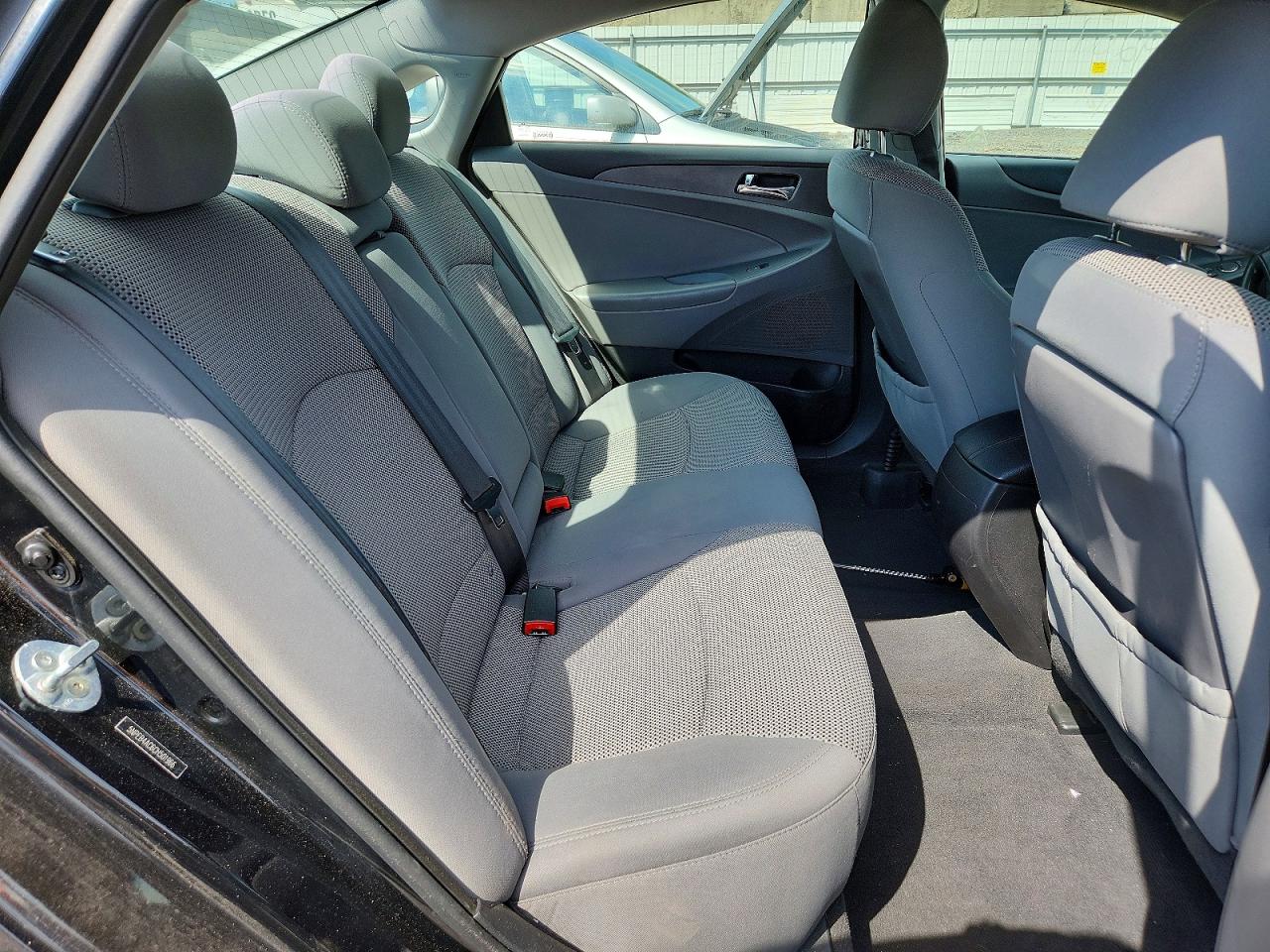 2012 Hyundai Sonata Middle-low Level Black vin: 5NPEB4AC6CH501966