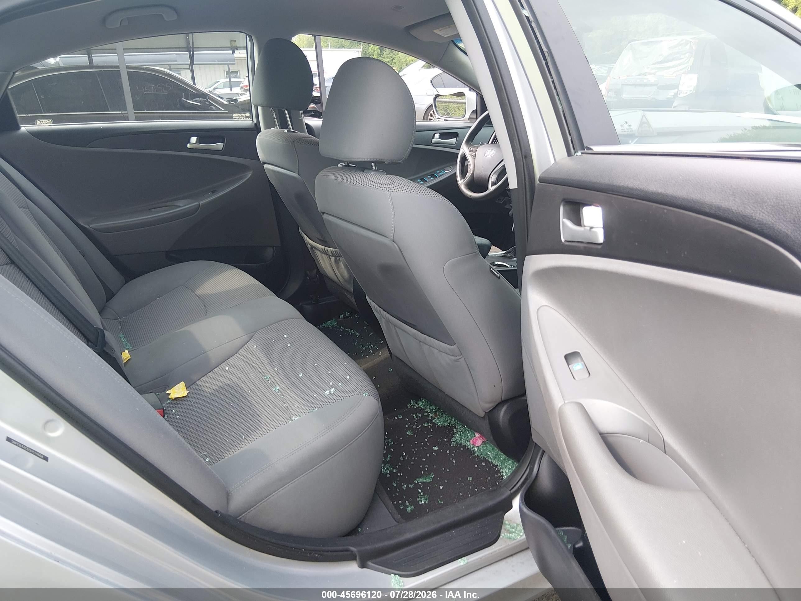 2013 Hyundai Sonata Gls Серебряный vin: 5NPEB4AC6DH514668