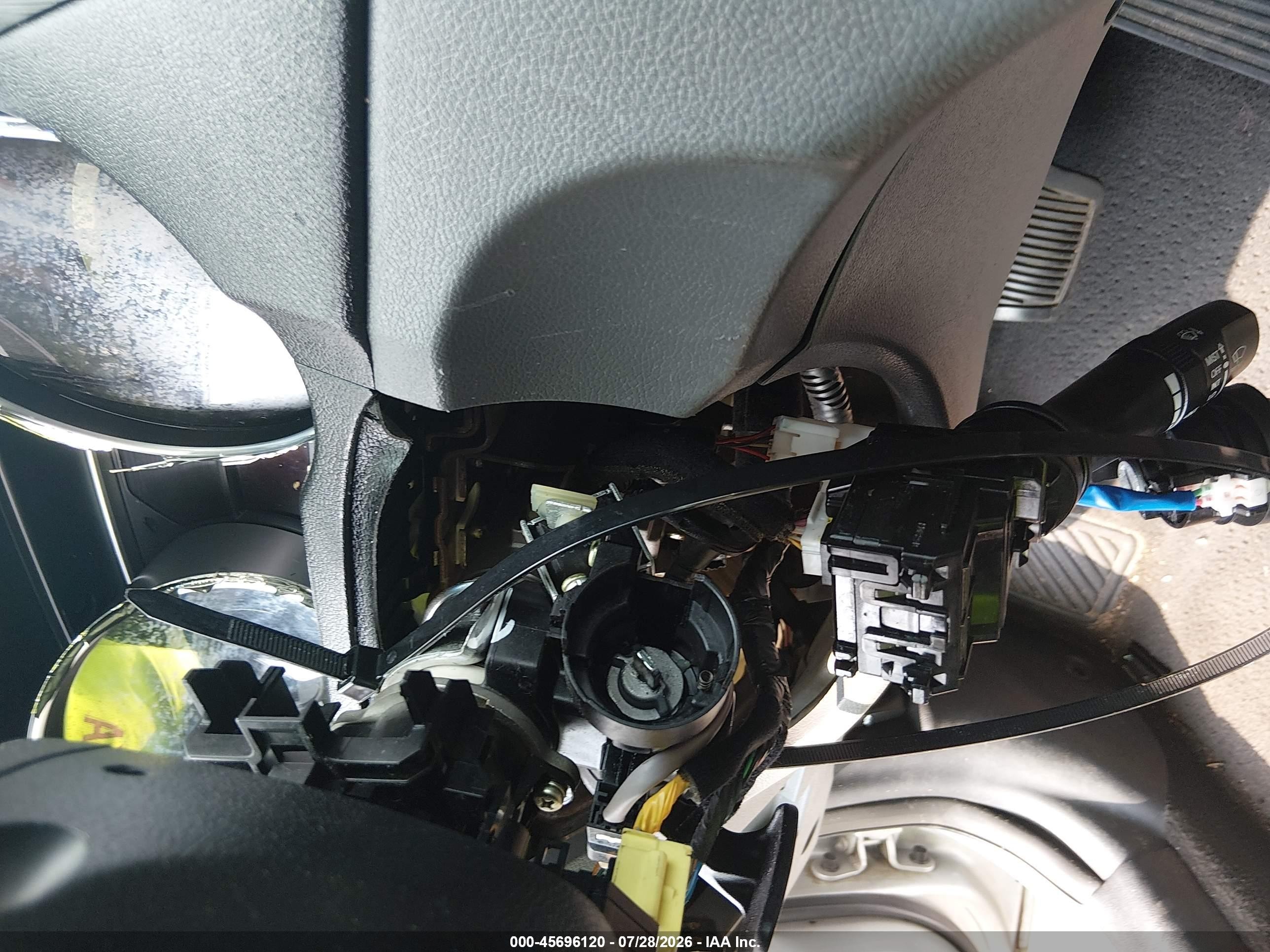 2013 Hyundai Sonata Gls Серебряный vin: 5NPEB4AC6DH514668