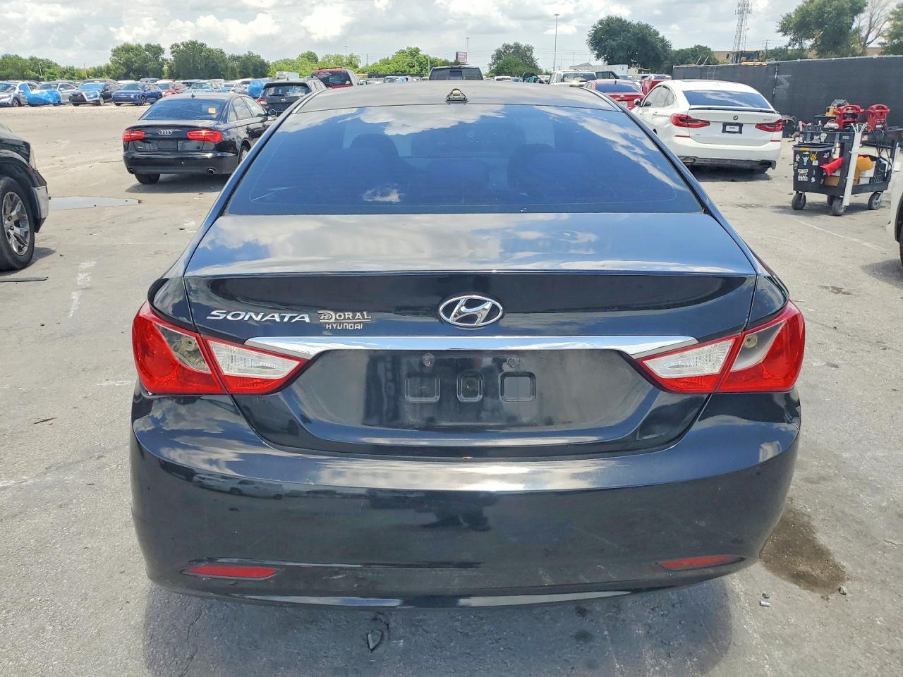 2013 Hyundai Sonata Black vin: 5NPEB4AC6DH546150