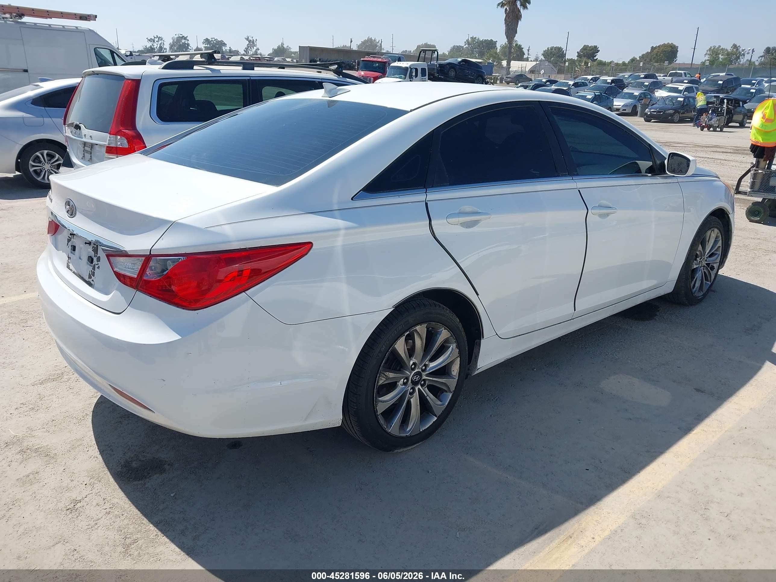 2013 Hyundai Sonata Gls White vin: 5NPEB4AC6DH576488