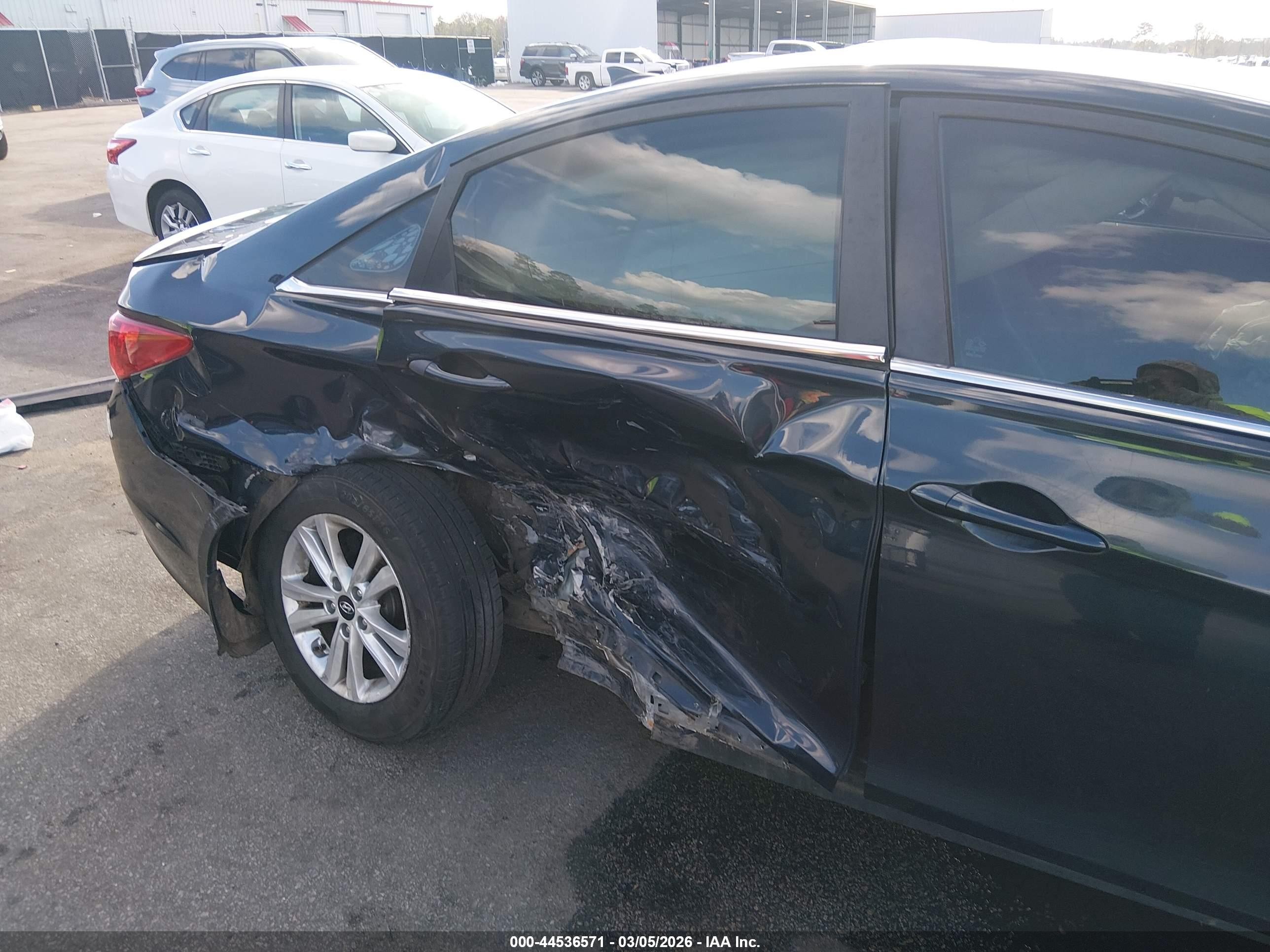 2013 Hyundai Sonata Gls Dark Blue vin: 5NPEB4AC6DH586549
