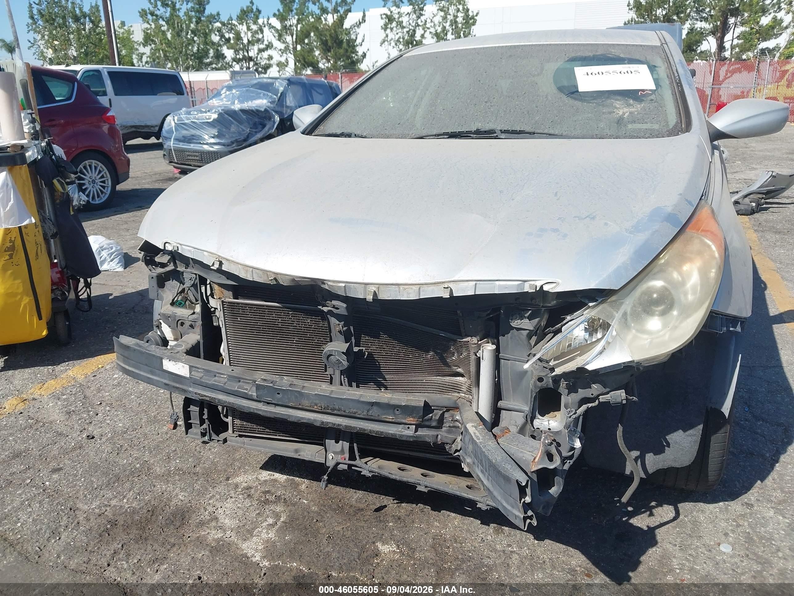 2013 Hyundai Sonata Gls Серый vin: 5NPEB4AC6DH637628
