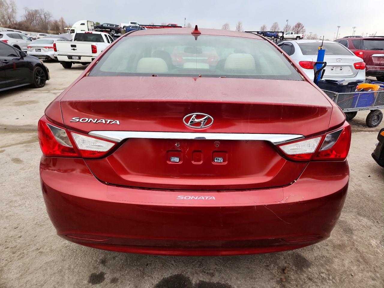 2013 Hyundai Sonata Gls Red vin: 5NPEB4AC6DH679409