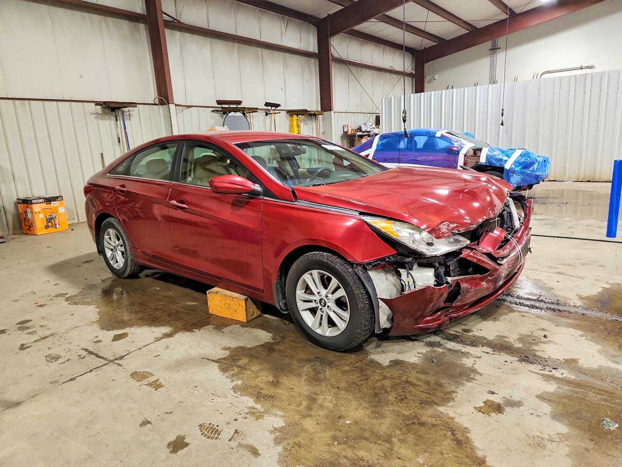 2013 Hyundai Sonata Gls Красный vin: 5NPEB4AC6DH795130