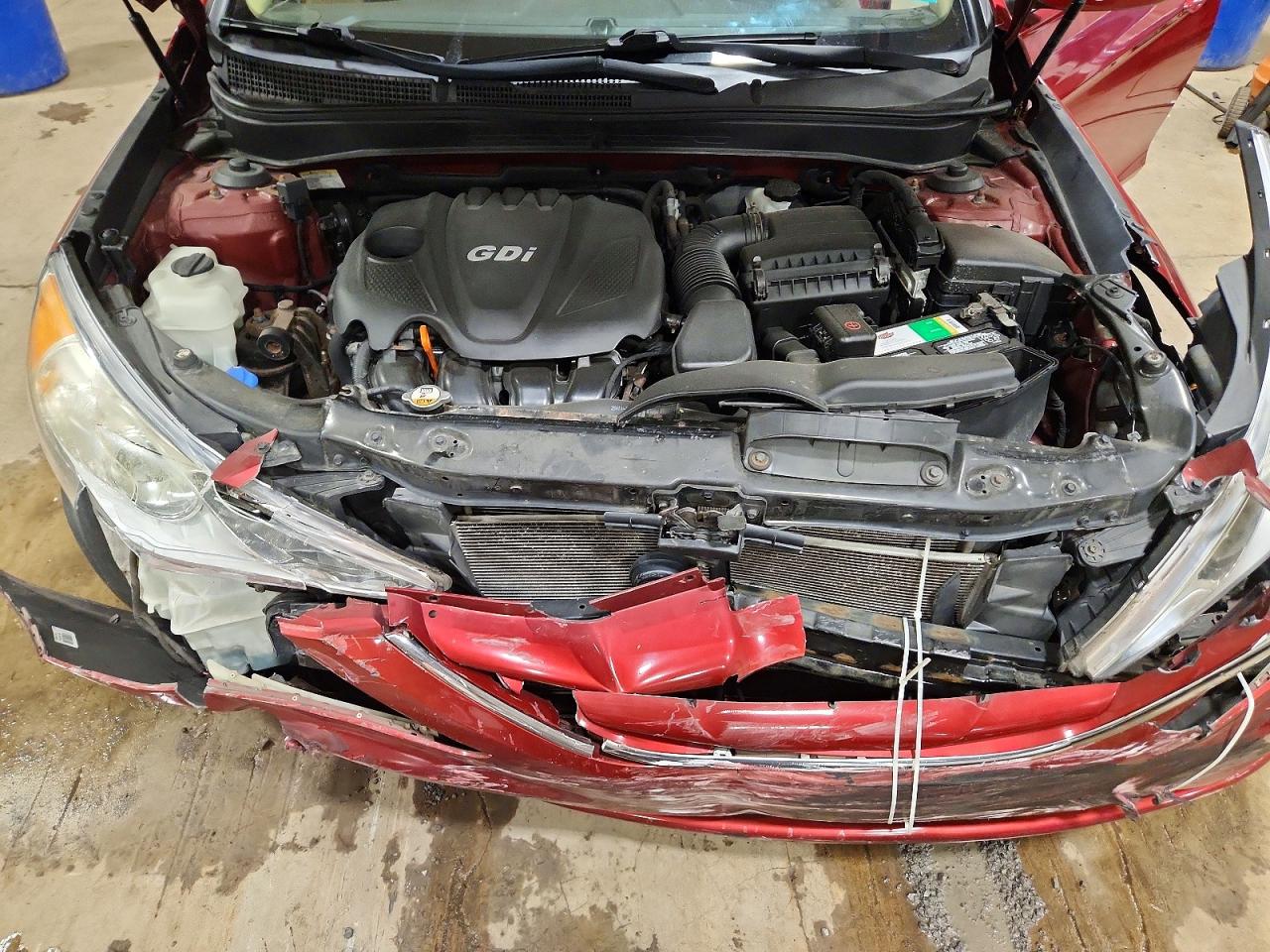2013 Hyundai Sonata Gls Красный vin: 5NPEB4AC6DH795130