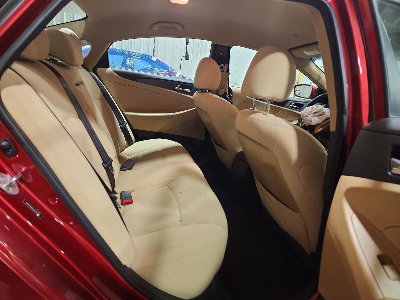 2013 Hyundai Sonata Gls Красный vin: 5NPEB4AC6DH795130