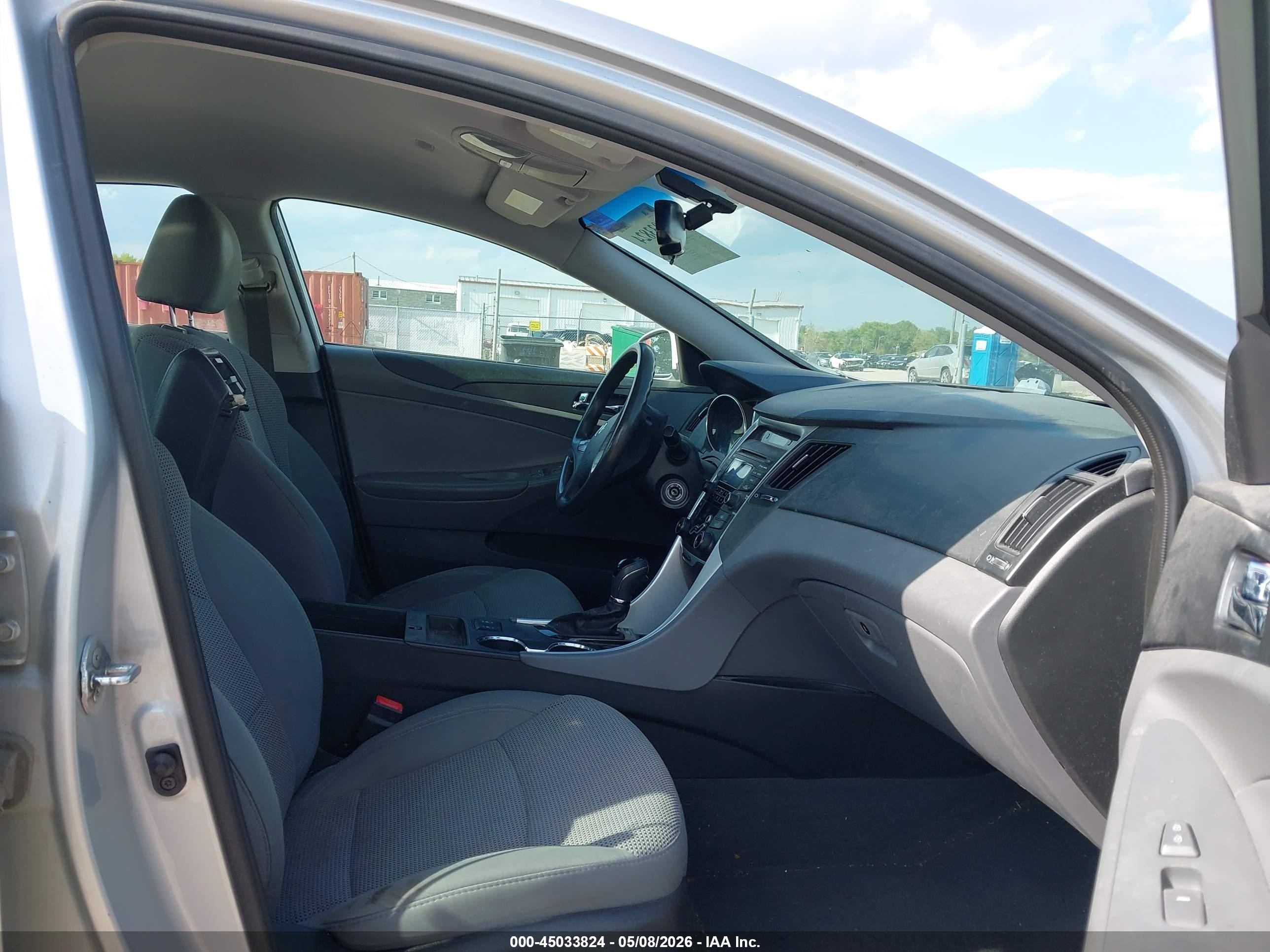 2013 Hyundai Sonata Gls Silver vin: 5NPEB4AC6DH798657