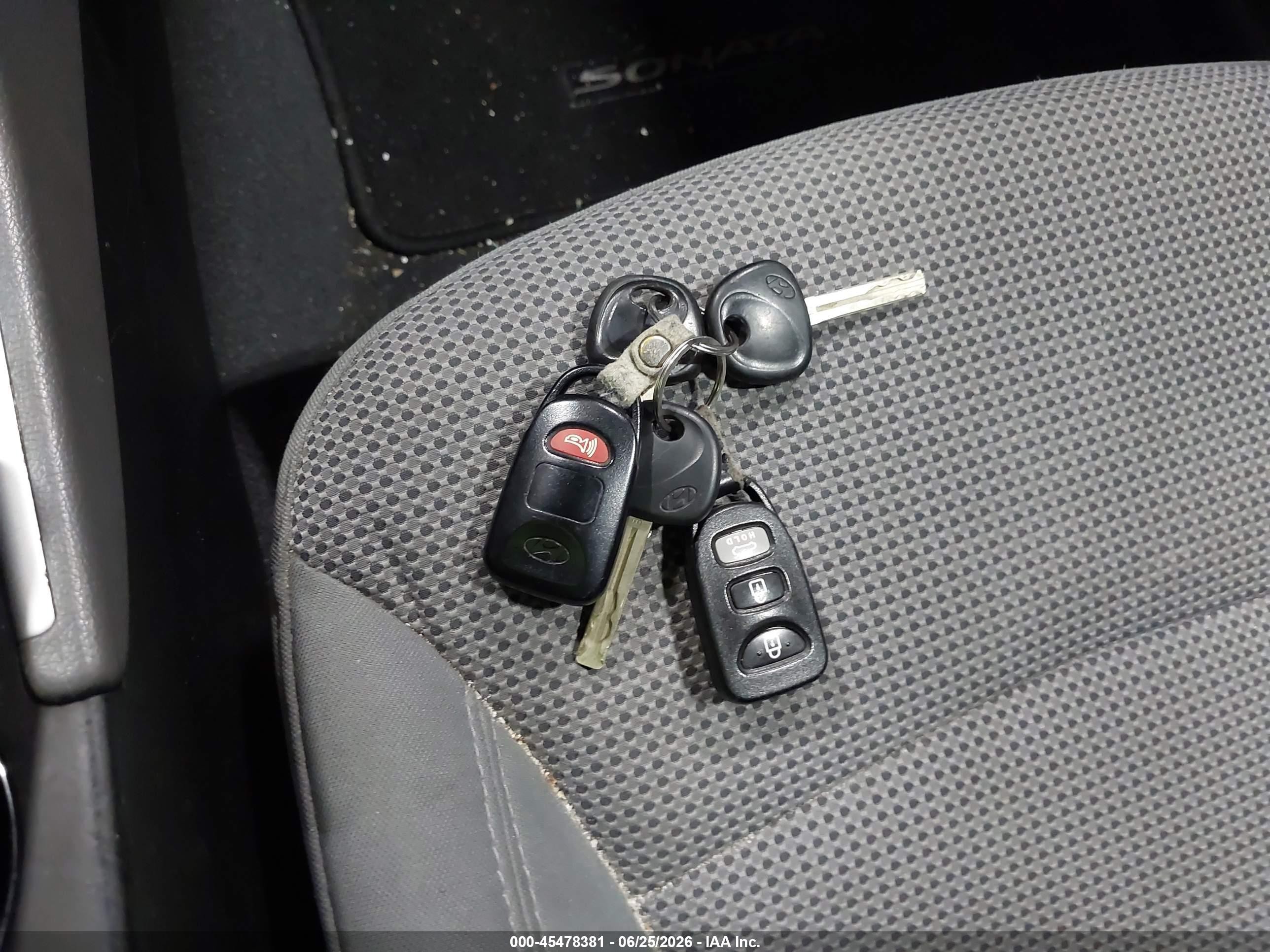 2014 Hyundai Sonata Gls Silver vin: 5NPEB4AC6EH837474