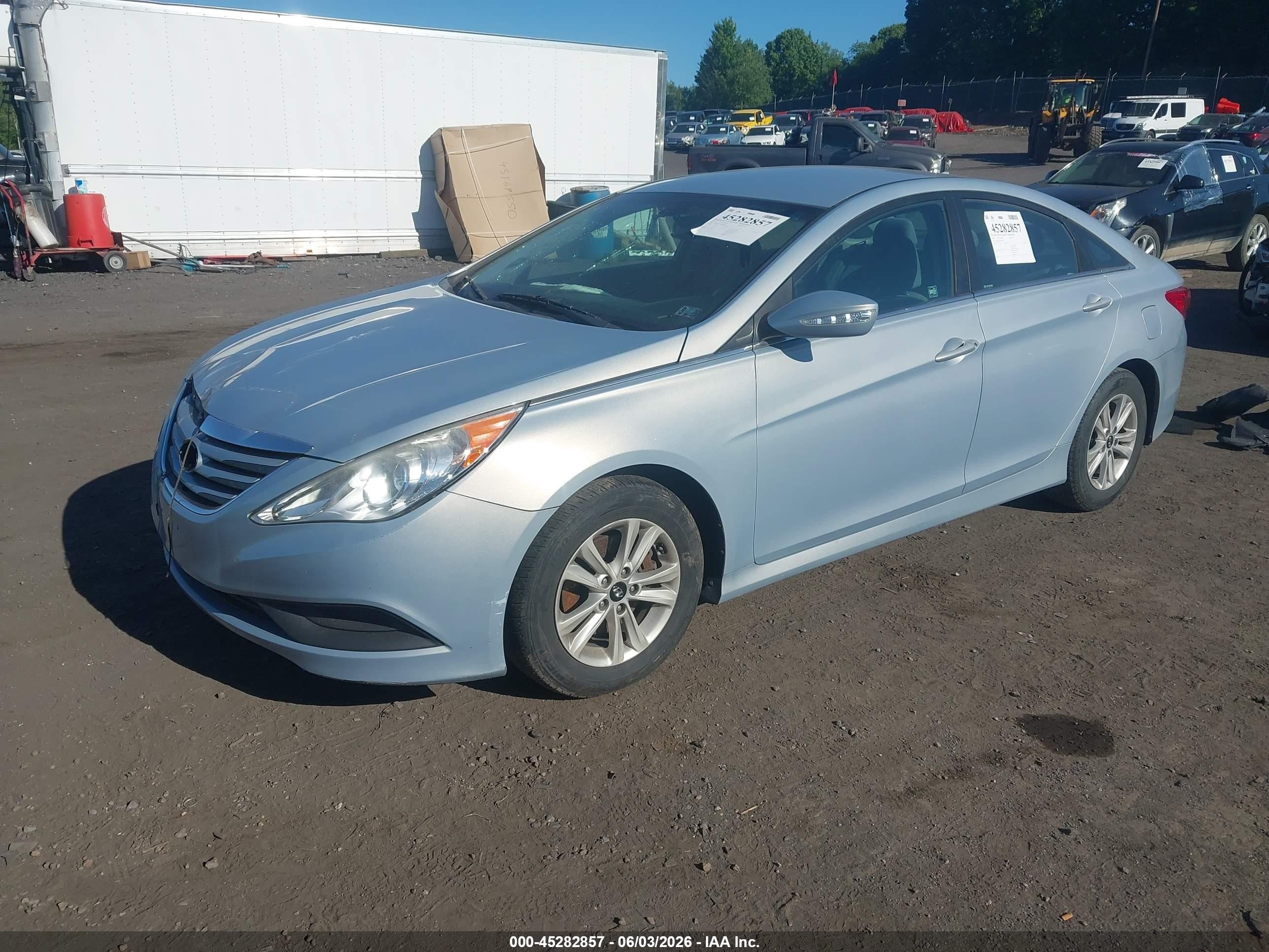 2014 Hyundai Sonata Gls Light Blue vin: 5NPEB4AC6EH850449