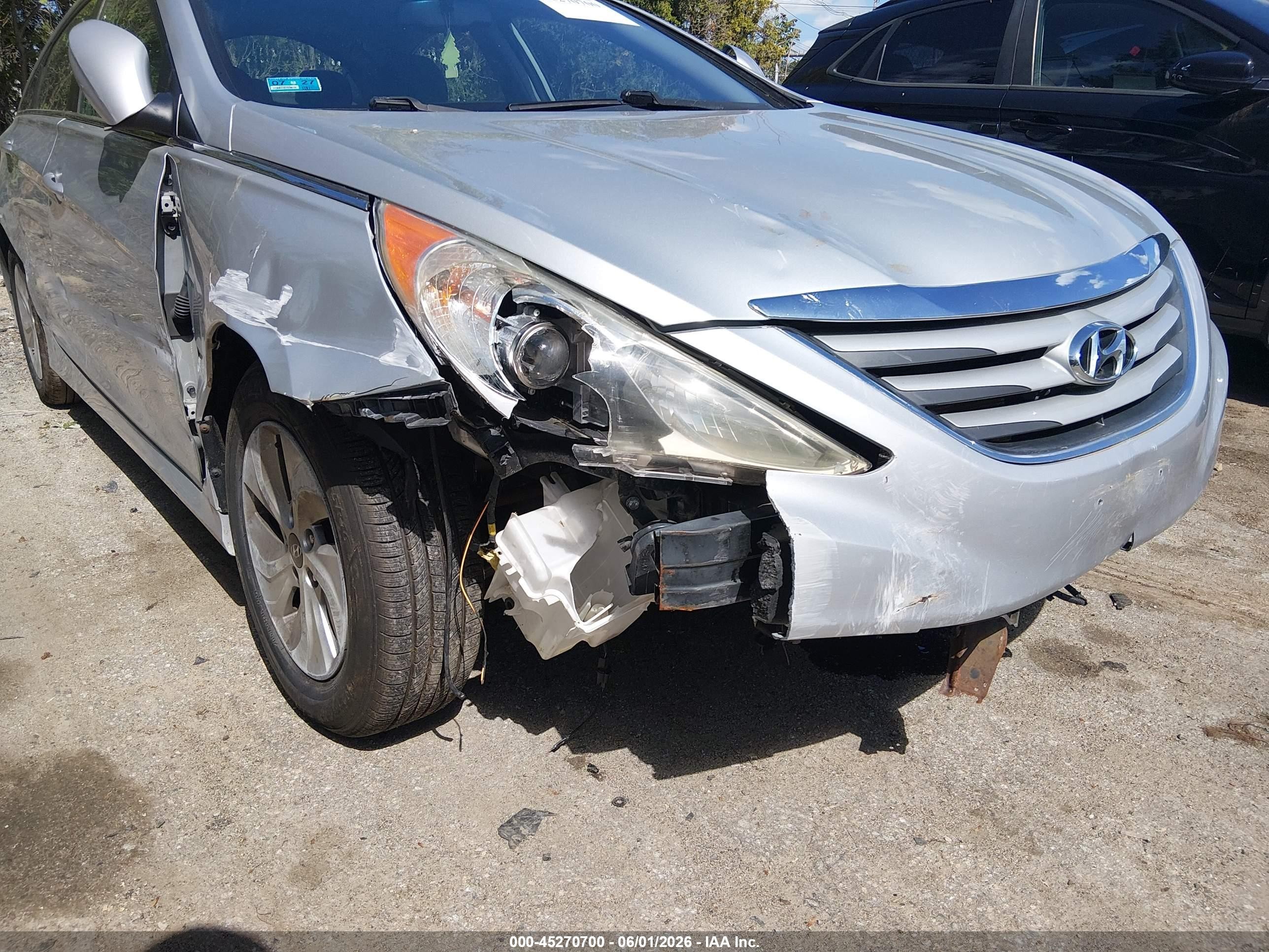 2014 Hyundai Sonata Gls Silver vin: 5NPEB4AC6EH858826