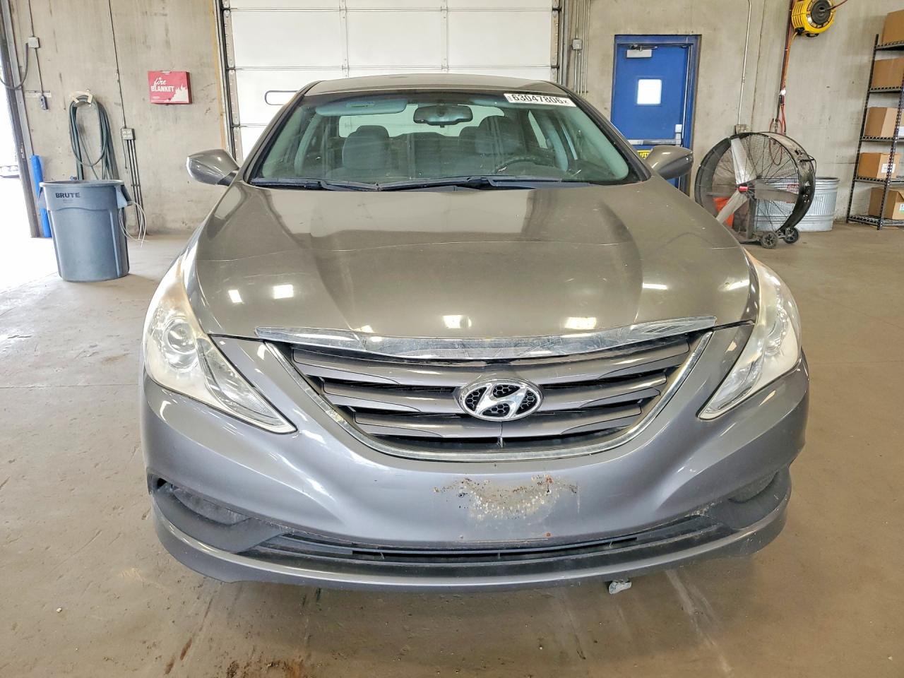 2014 Hyundai Sonata Gls Серый vin: 5NPEB4AC6EH860589