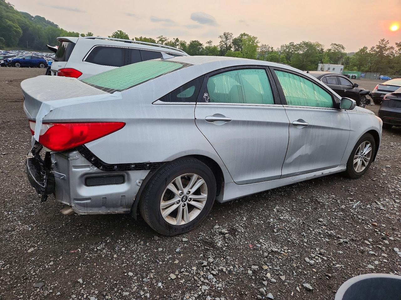 2014 Hyundai Sonata Gls Silver vin: 5NPEB4AC6EH895083