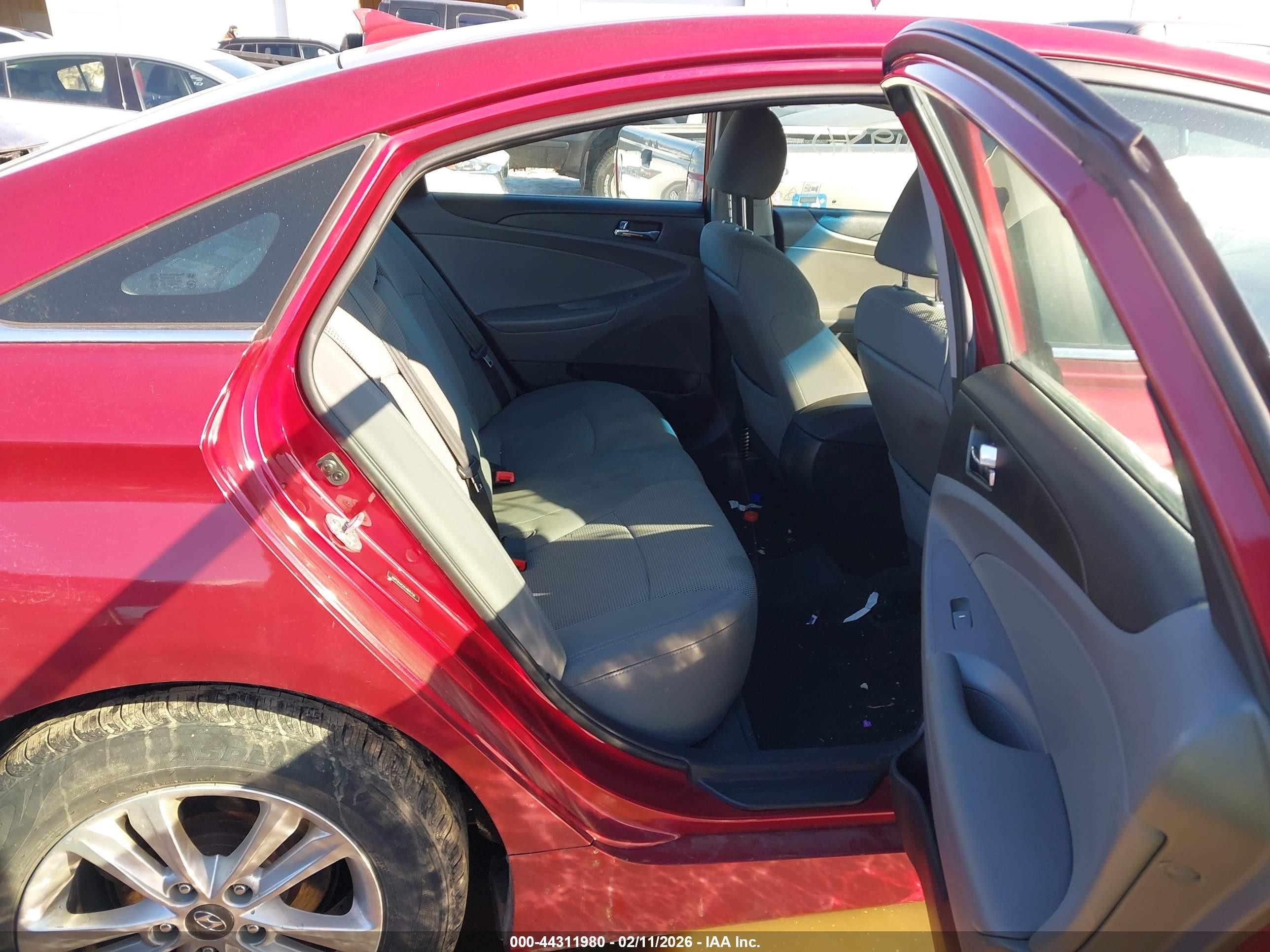 2014 Hyundai Sonata Gls Maroon vin: 5NPEB4AC6EH899750