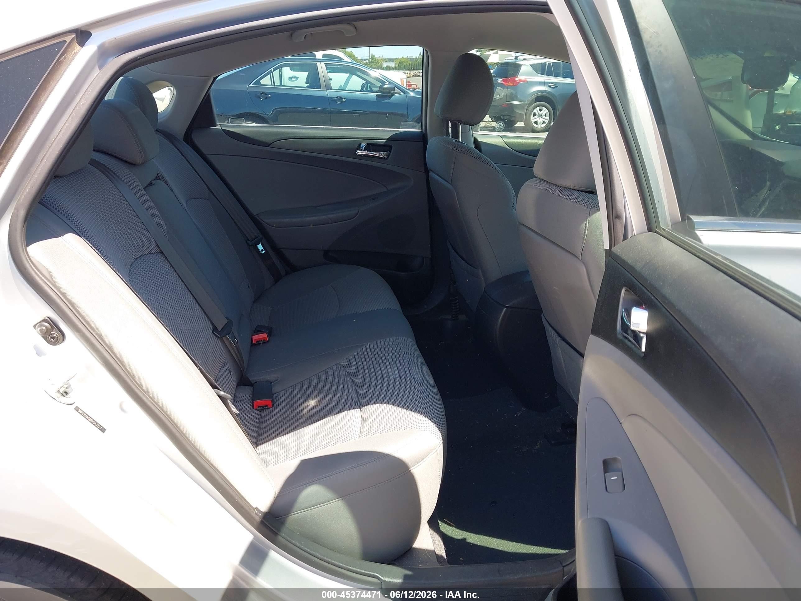 2014 Hyundai Sonata Gls Silver vin: 5NPEB4AC6EH913727