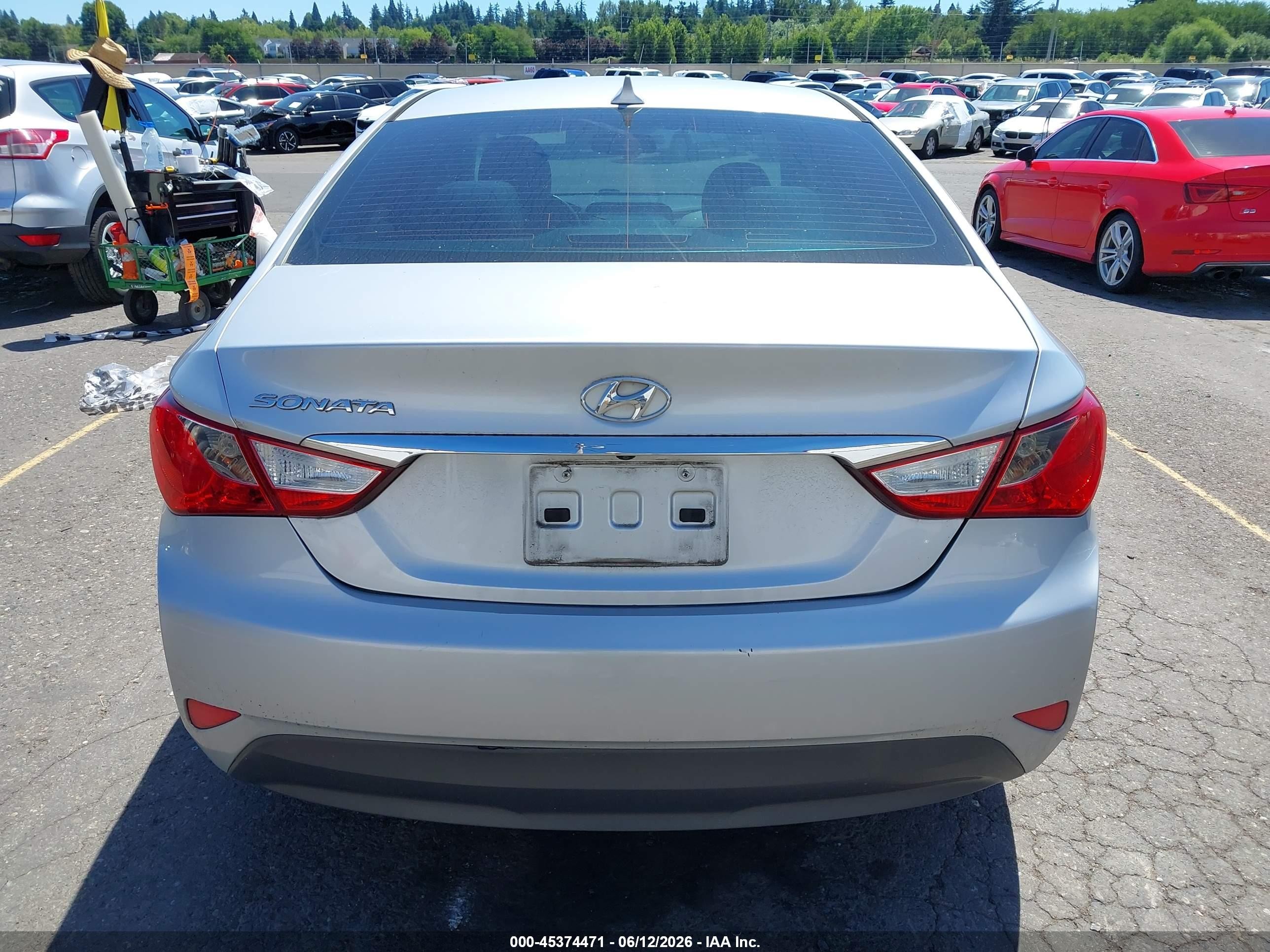 2014 Hyundai Sonata Gls Silver vin: 5NPEB4AC6EH913727