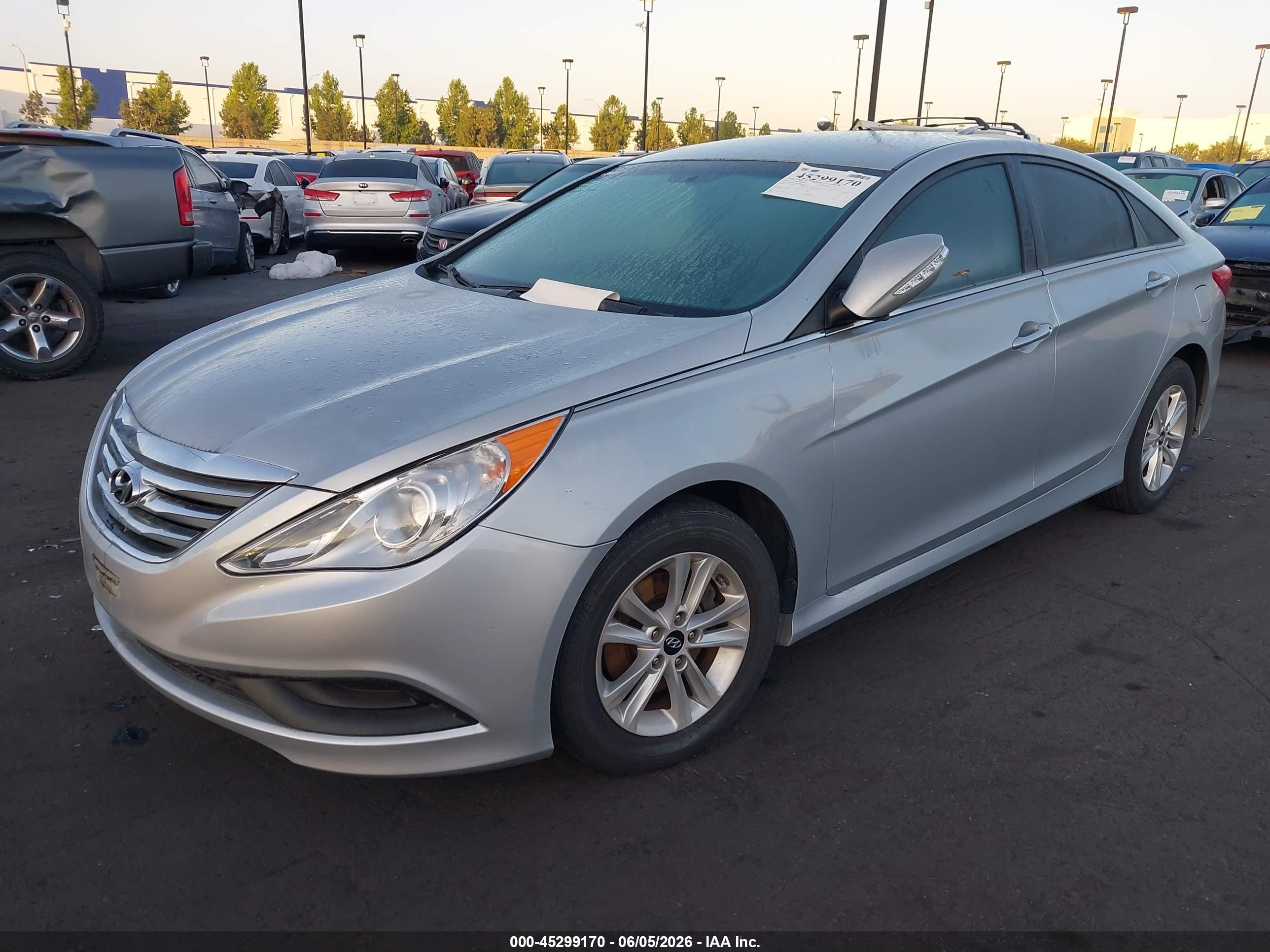 2014 Hyundai Sonata Gls Silver vin: 5NPEB4AC6EH935243
