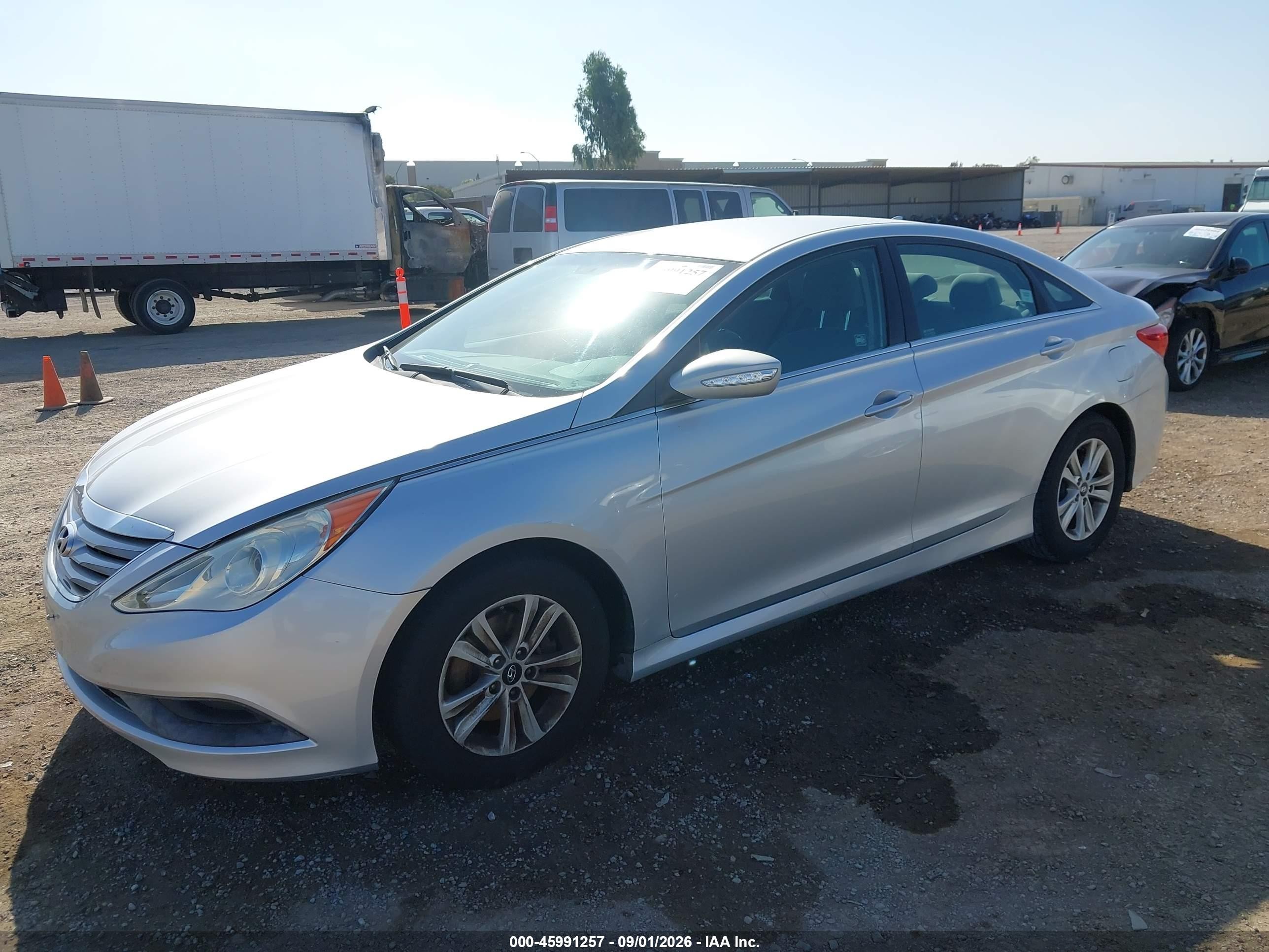 2014 Hyundai Sonata Gls Silver vin: 5NPEB4AC6EH936716