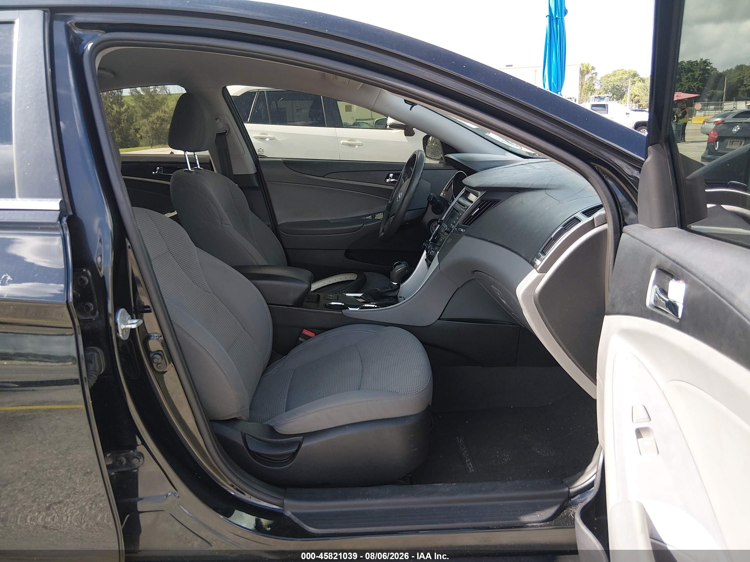 2014 Hyundai Sonata Gls Black vin: 5NPEB4AC6EH941348