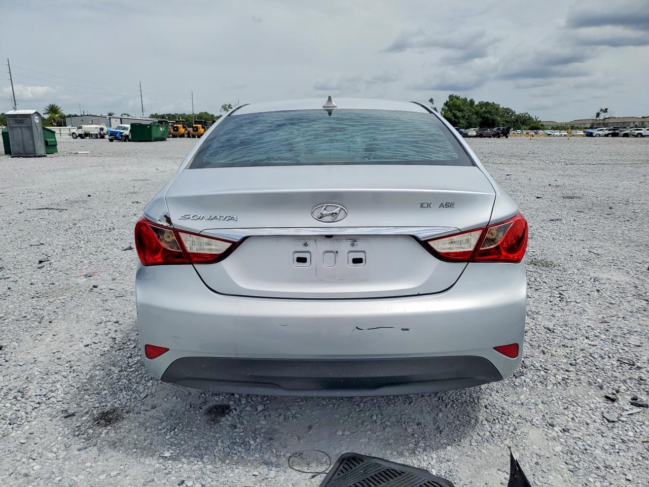 2014 Hyundai Sonata Gls Silver vin: 5NPEB4AC6EH943486