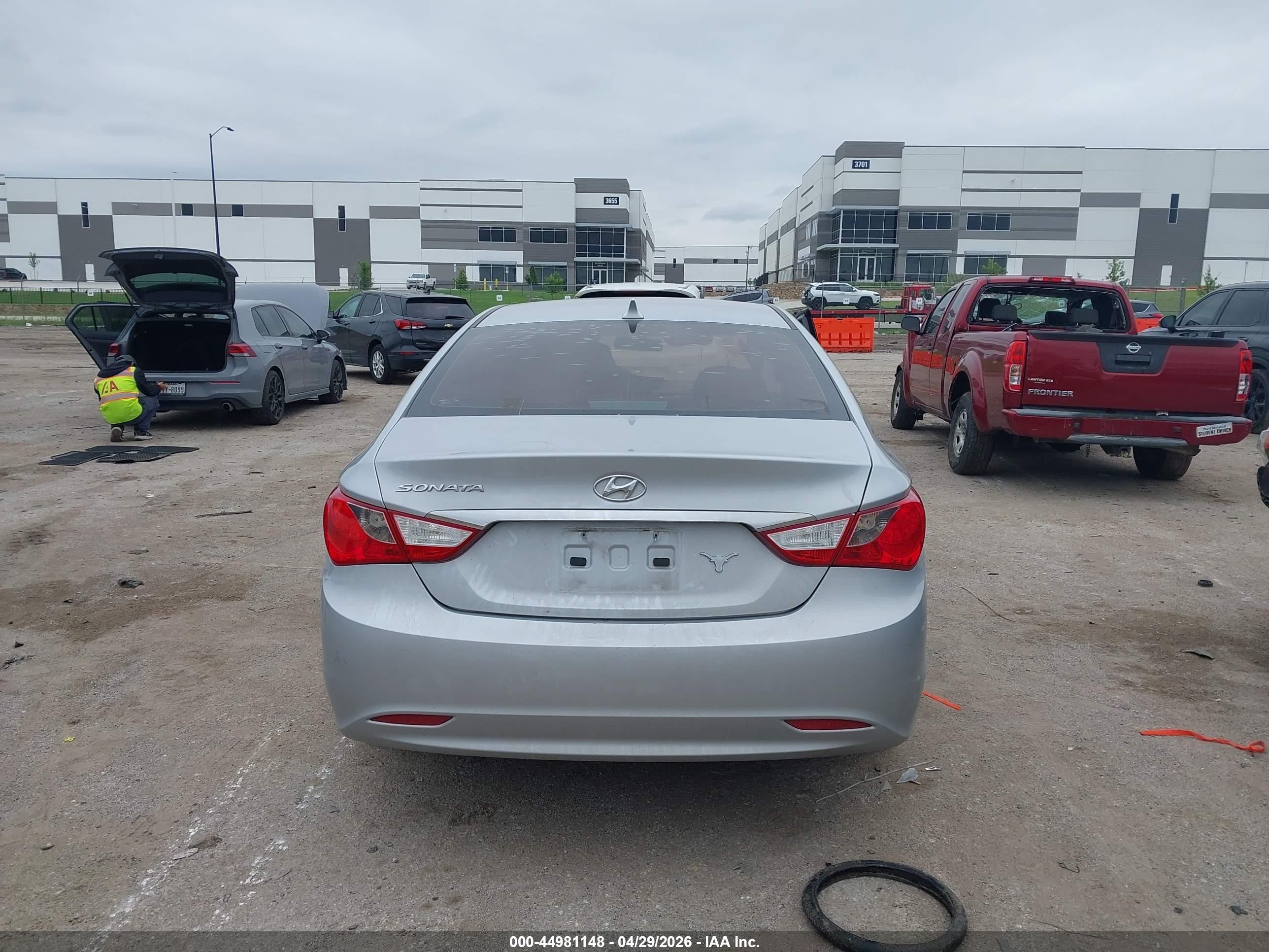 2011 Hyundai Sonata Gls Silver vin: 5NPEB4AC7BH032630