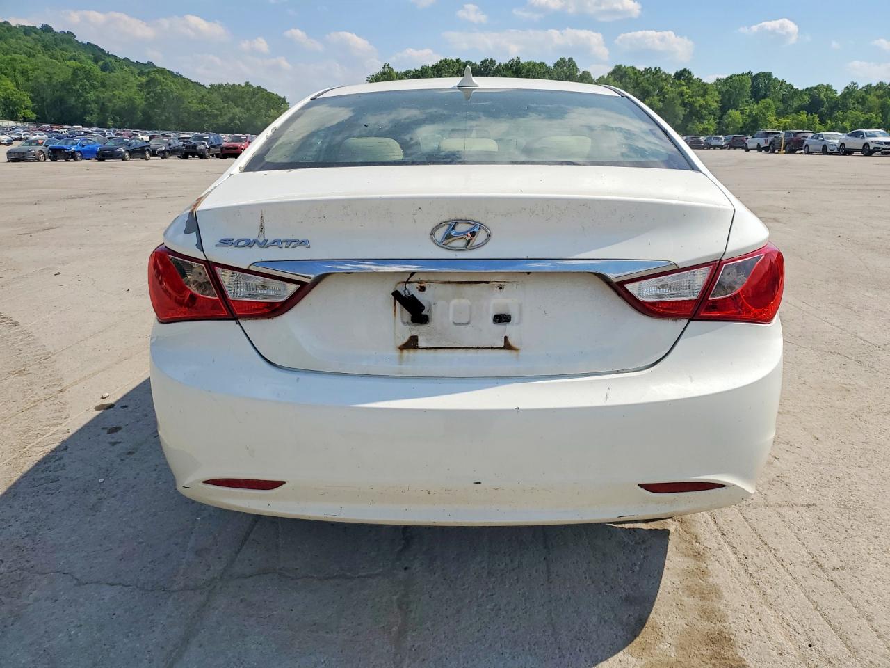 2011 Hyundai Sonata Gls White vin: 5NPEB4AC7BH047158