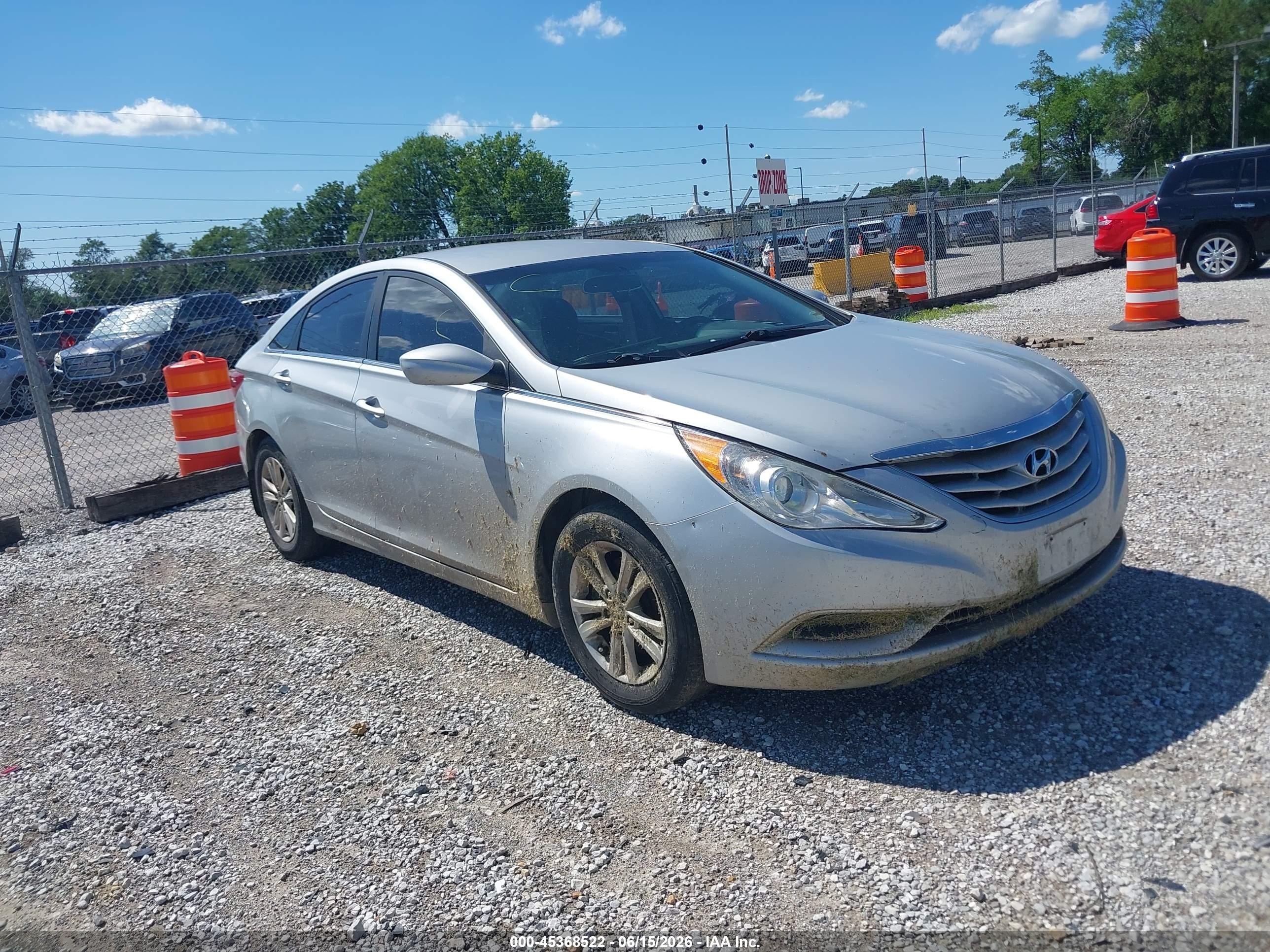 2011 Hyundai Sonata Gls Silver vin: 5NPEB4AC7BH066048